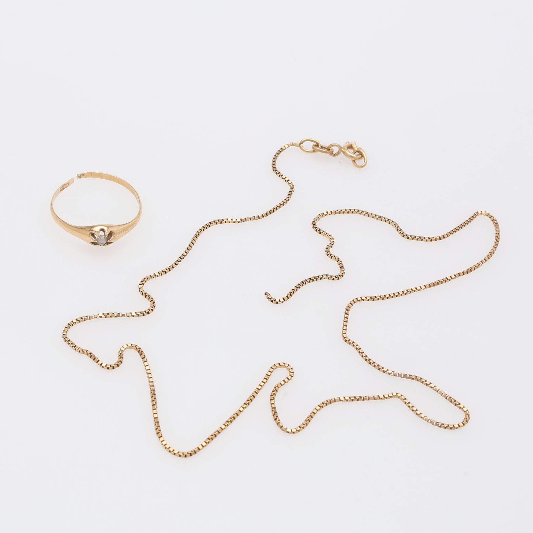 GULDSKROT, 2 DELAR, 18K GULD, 3,5 GRAM.