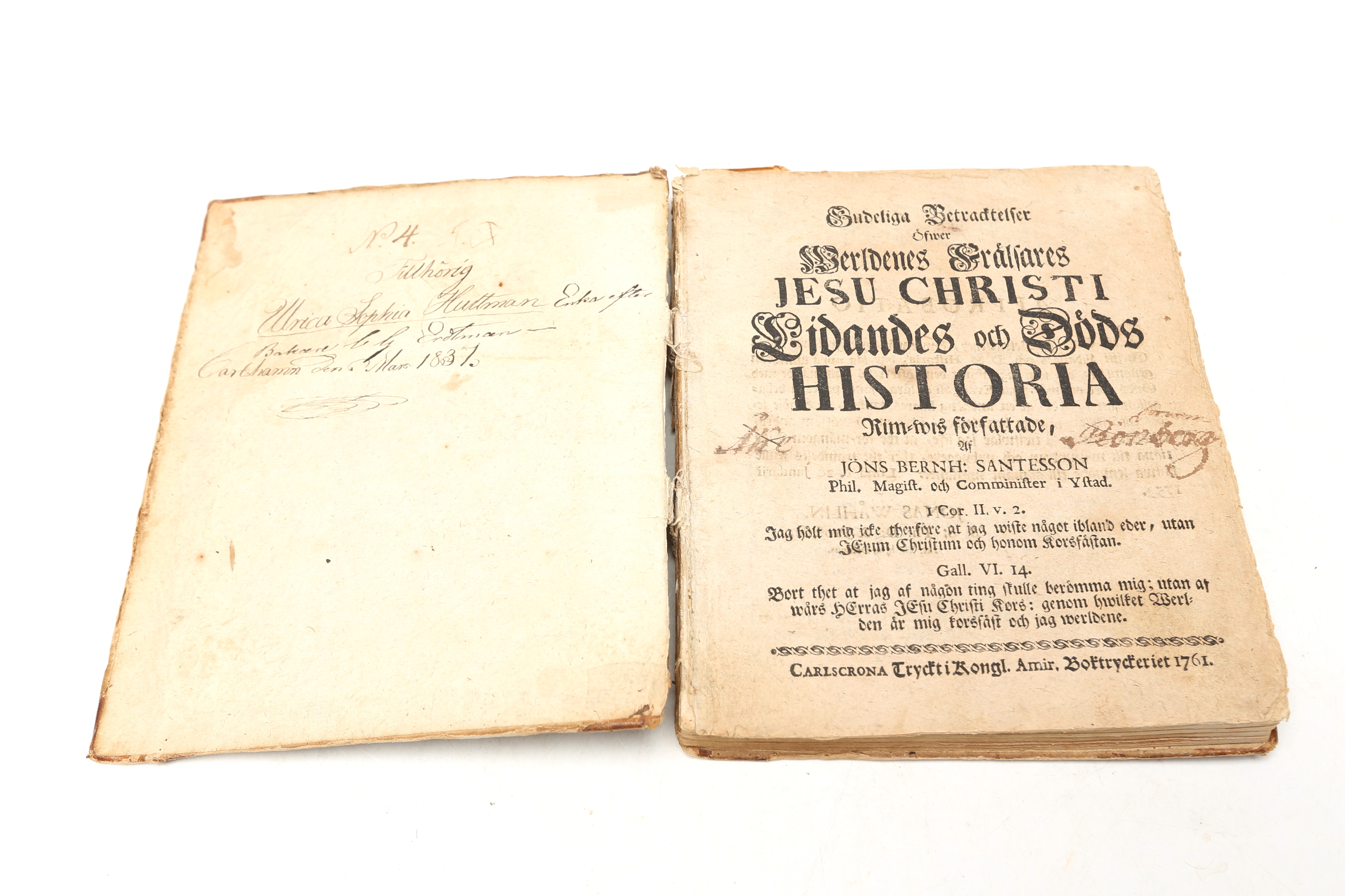 BOK, Santesson, Gudeliga betracktelser öfver werldenes frälsares Jesu Christi lidandes och döds historia, tryckt i Carlscrona 1761.