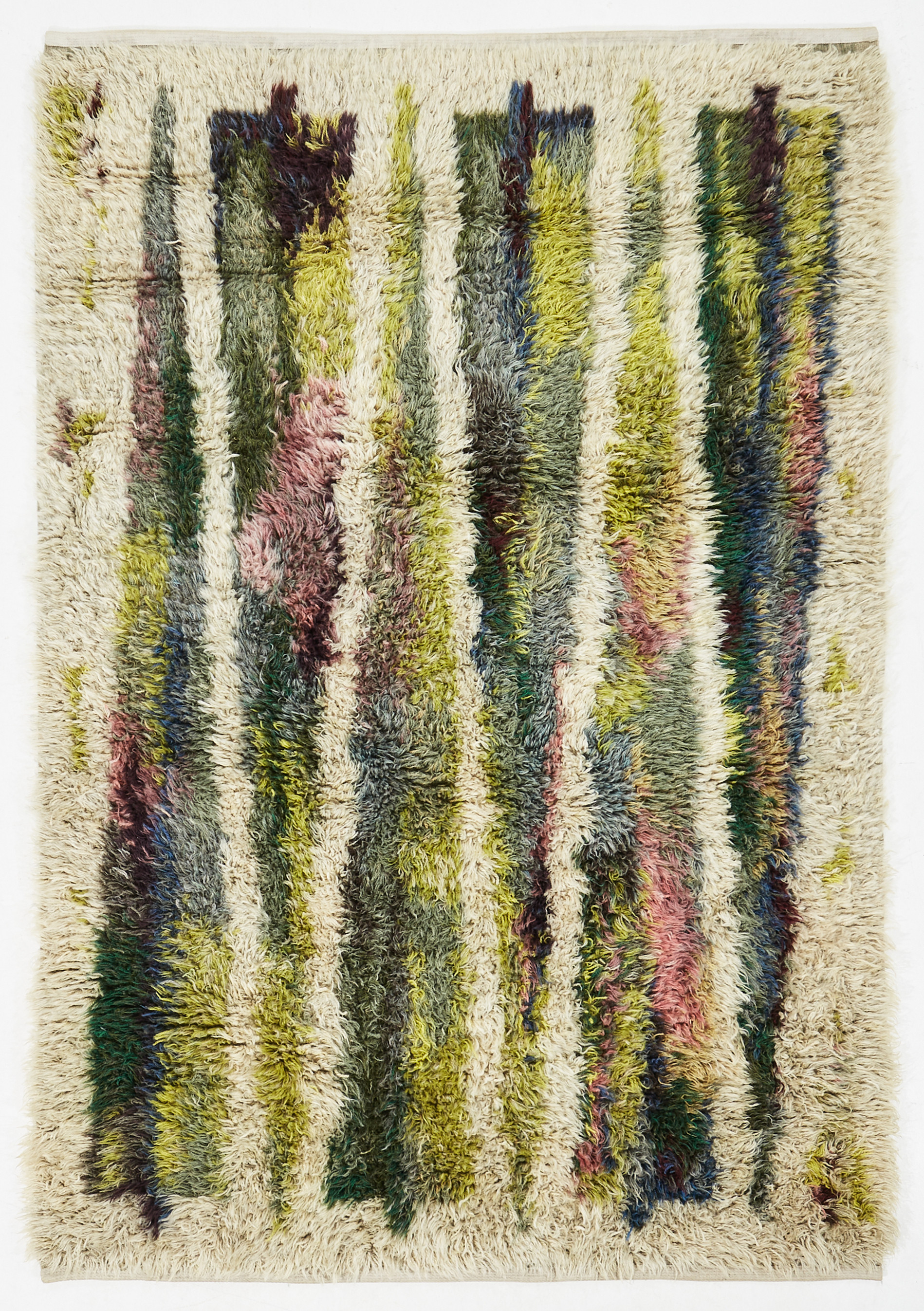 MARIANNE VON MÜNCHOV(1917-2016). Matta, rya, "Granar", monogramsignerad MVM.