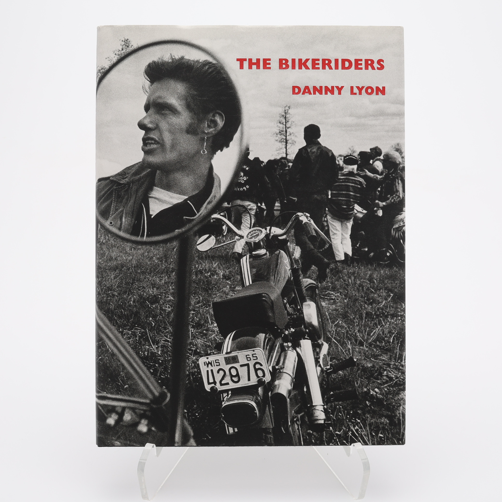 FOTO. DEN AMERIKANSKE FOTOGRAFEN DANNY LYONS "THE BIKERIDERS", 1997 - SIGNERAD.