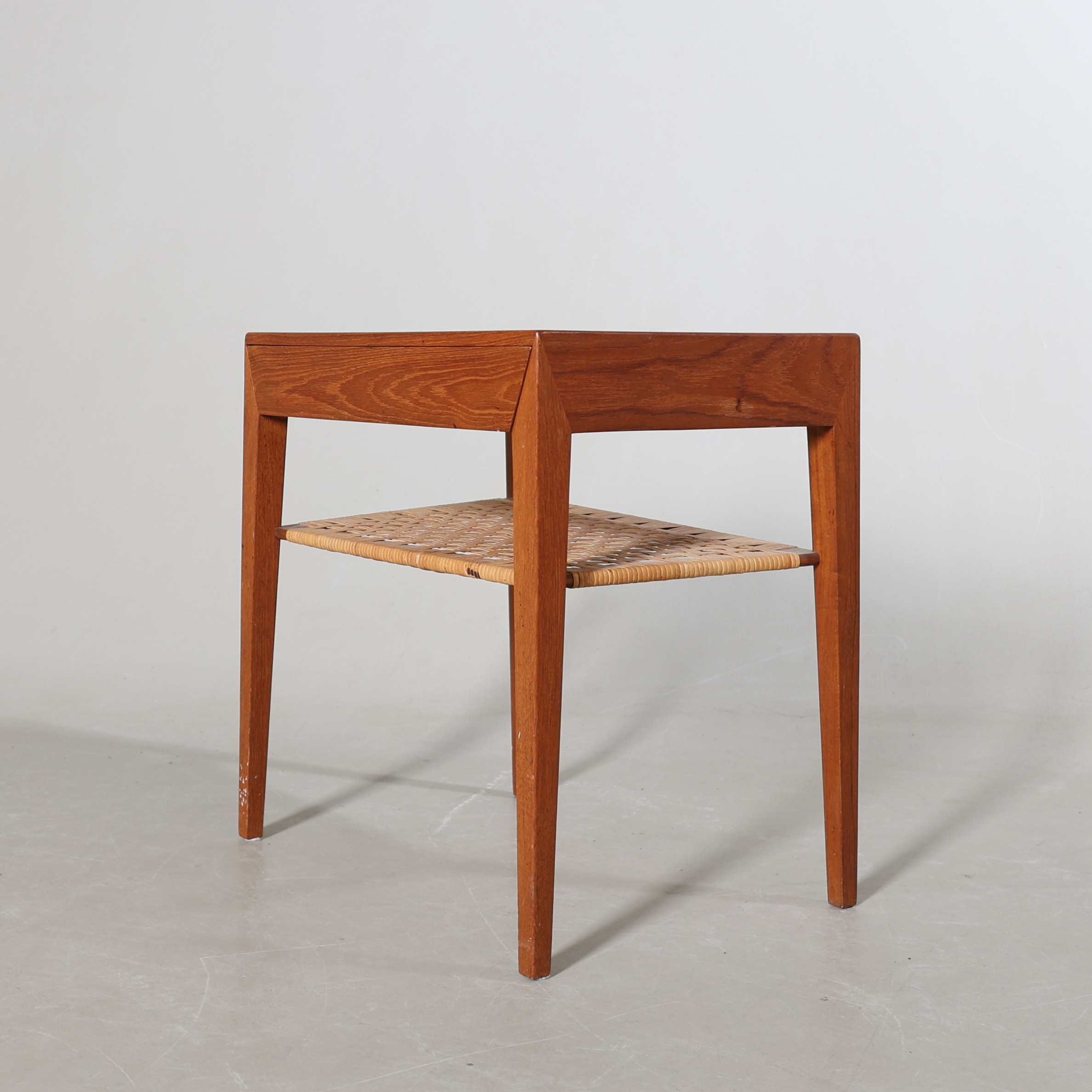 SEVERIN HANSEN. sängbord, teak och rotting, Haslev Møbelfabrik, Danmark, 1960-tal.