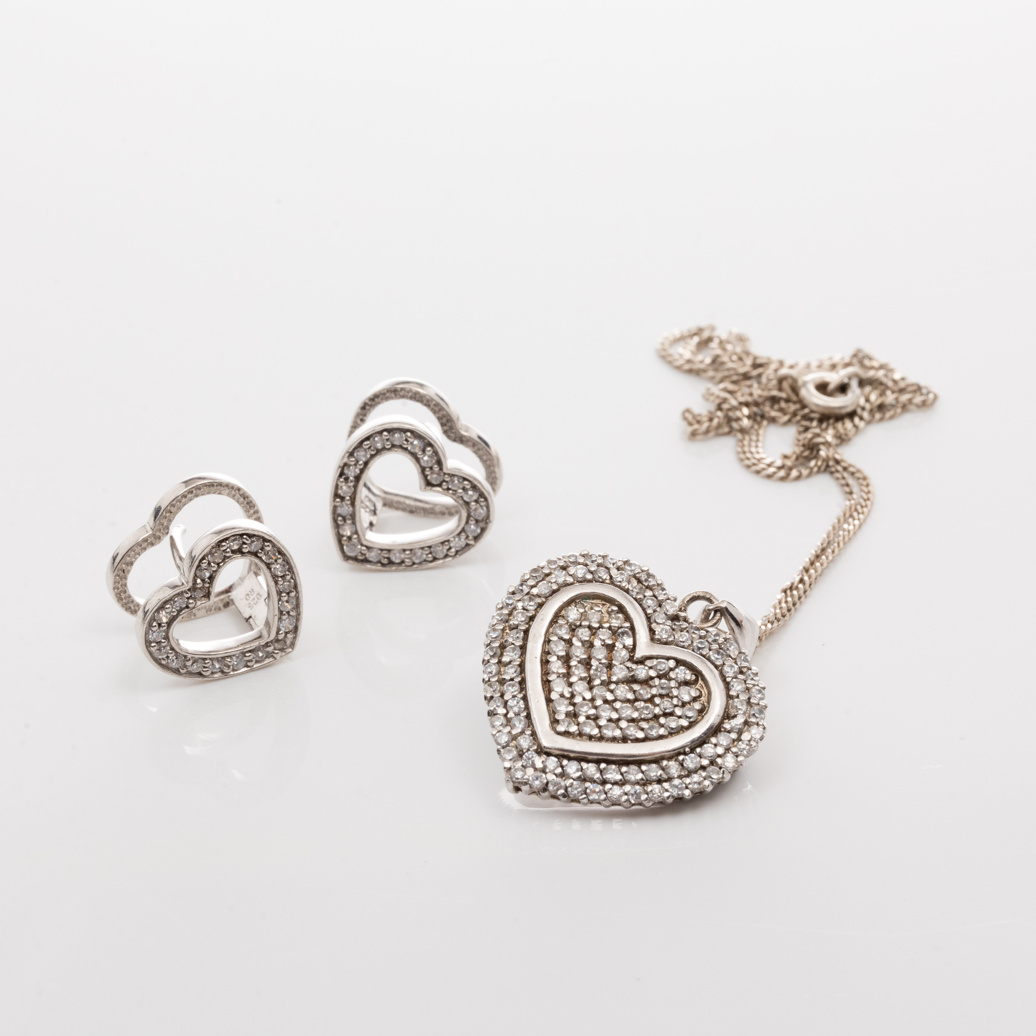 COLLIER & ÖRHÄNGEN, Sterlingsilver, Cubic zirkoner.