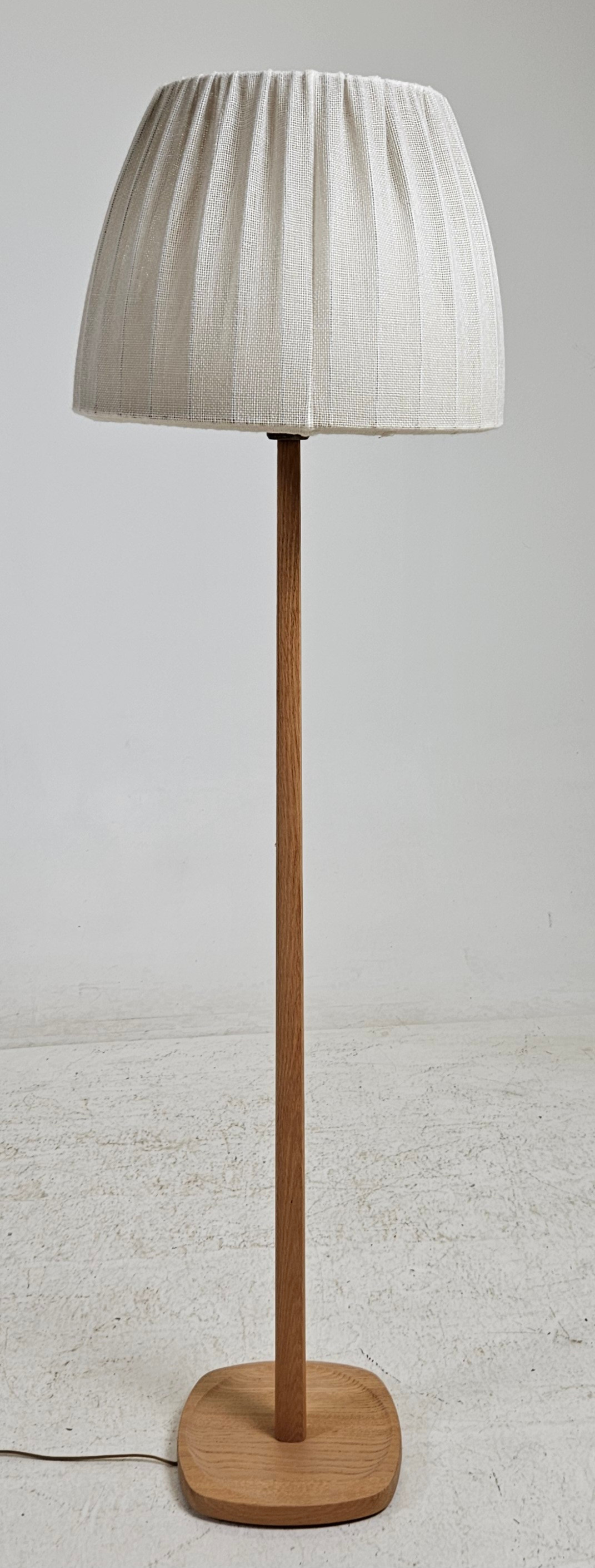 GOLVLAMPA, ek, Typ 617, STA, 1960-tal.