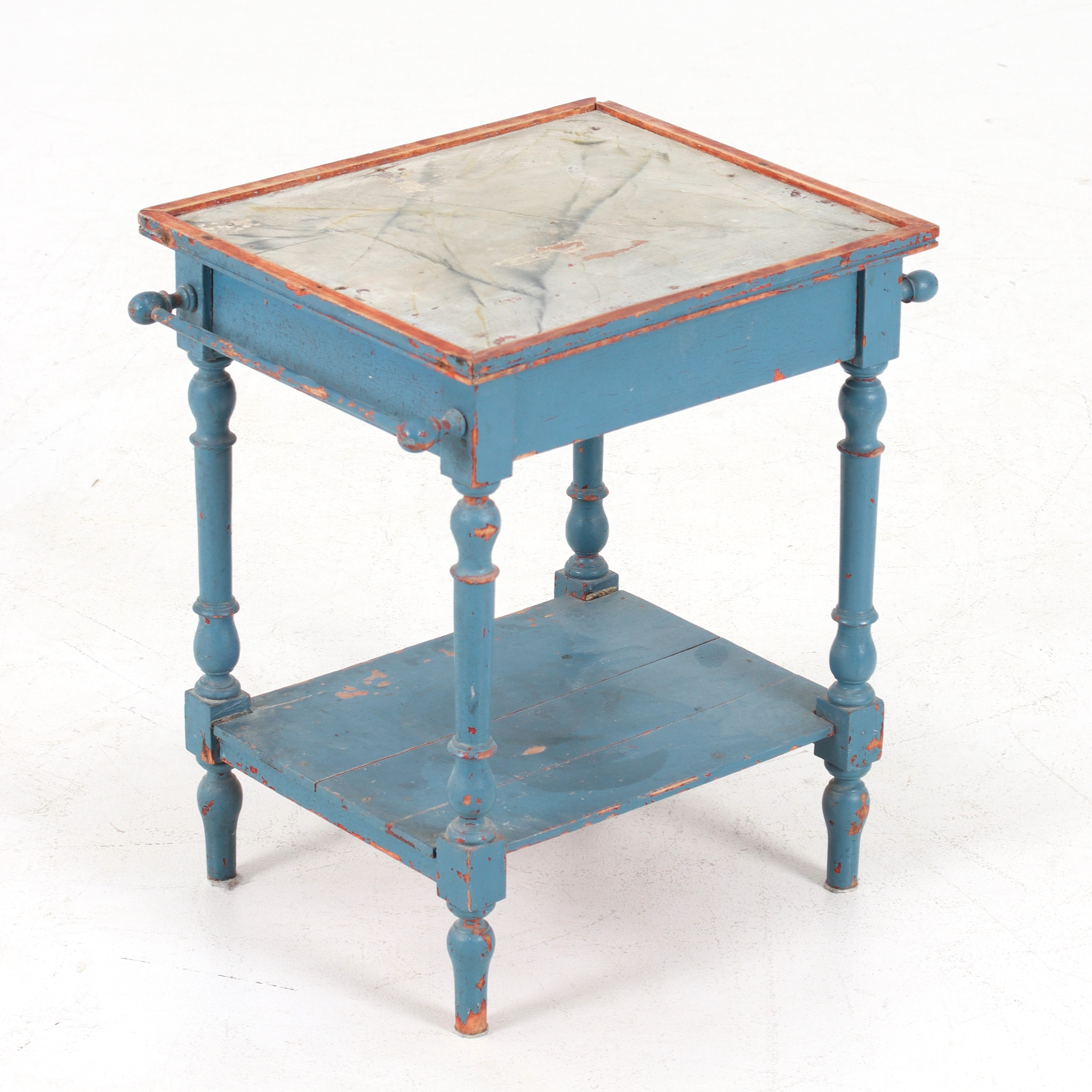 SIDOBORD, bemålat trä, nyrenässans, 1800-tal.