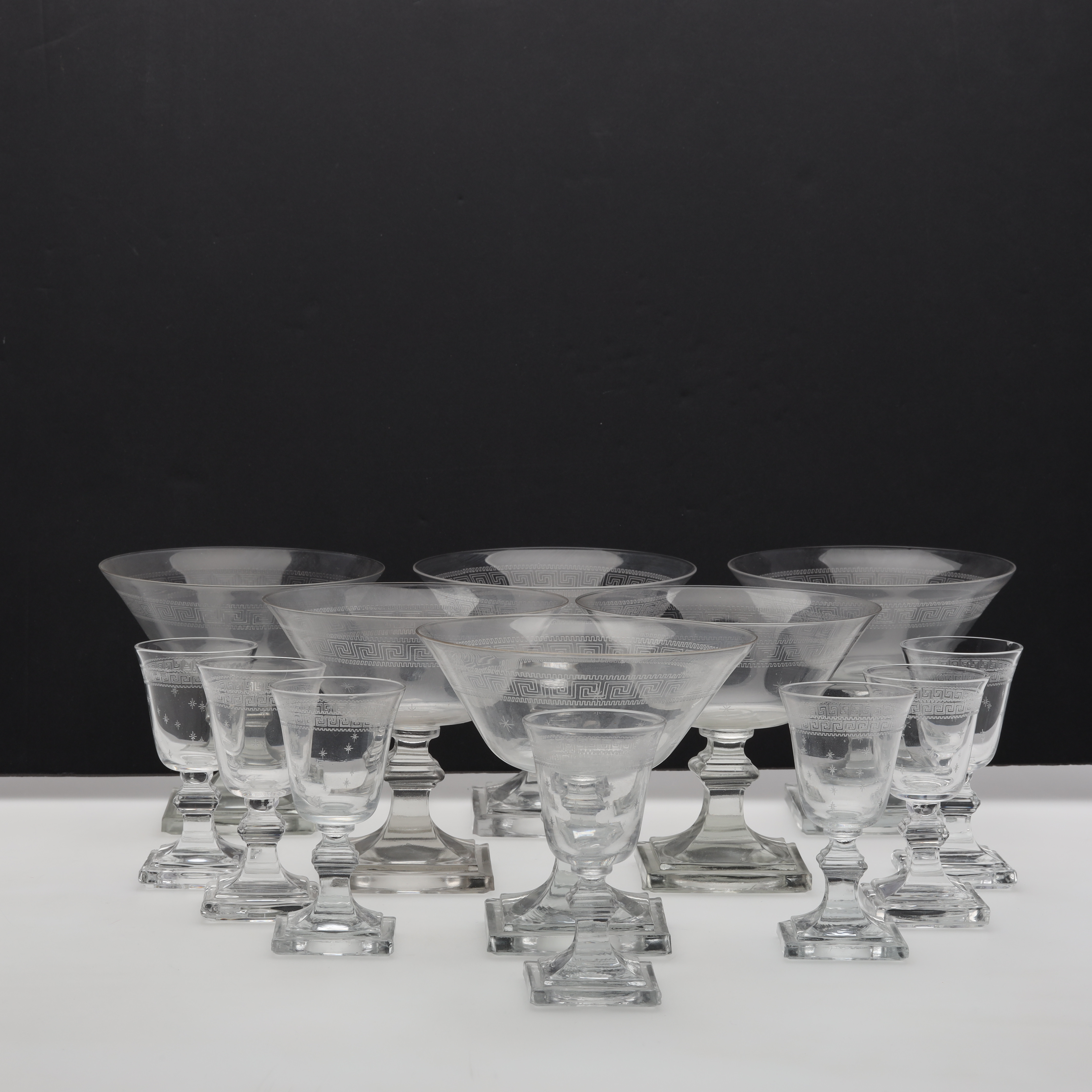 GLAS 13 st "queen" Pukeberg.