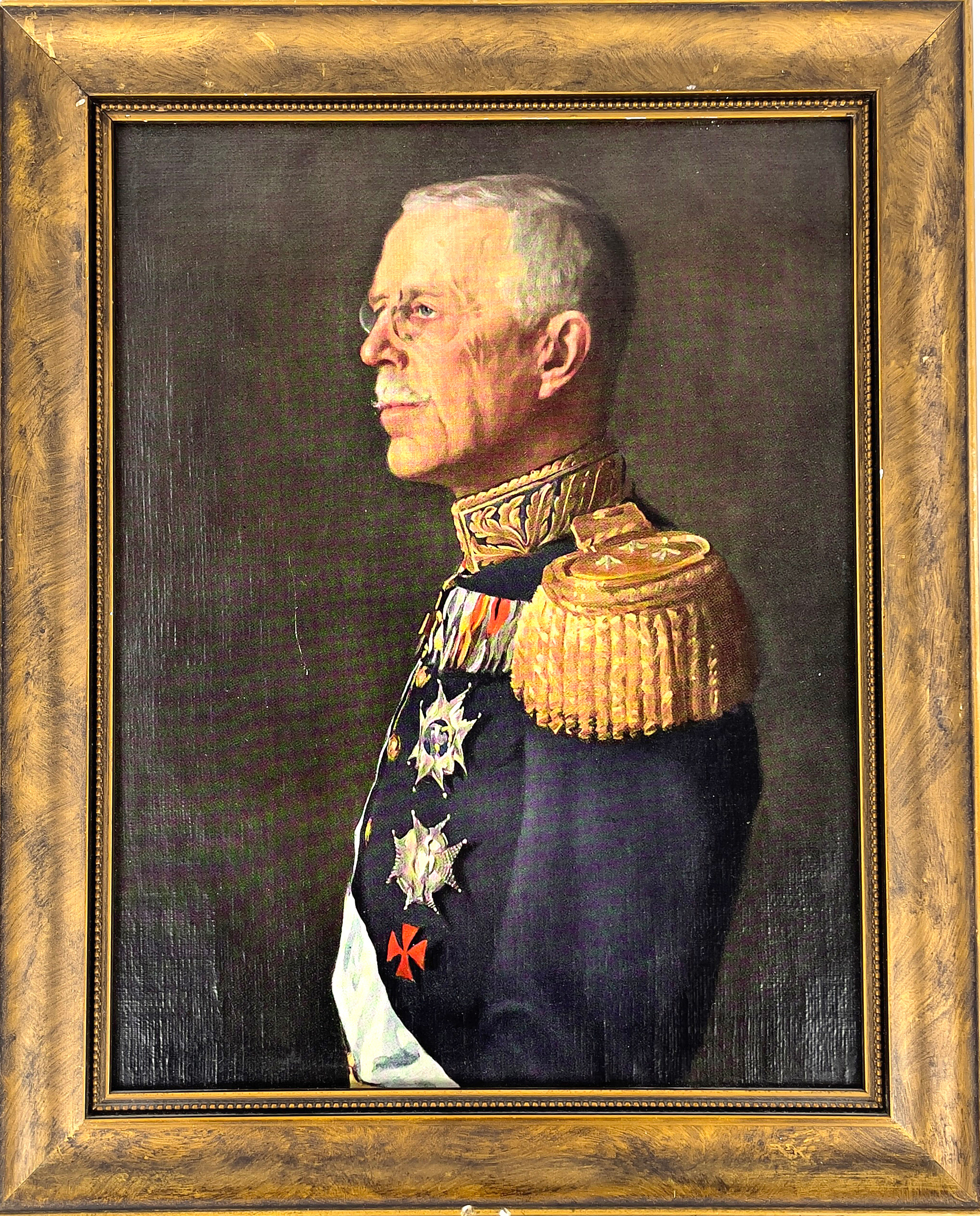OLJETRYCK, efter Carl Emil Österman (1870-1927), motiv av Konung Gustaf V av Sverige i generalsuniform.