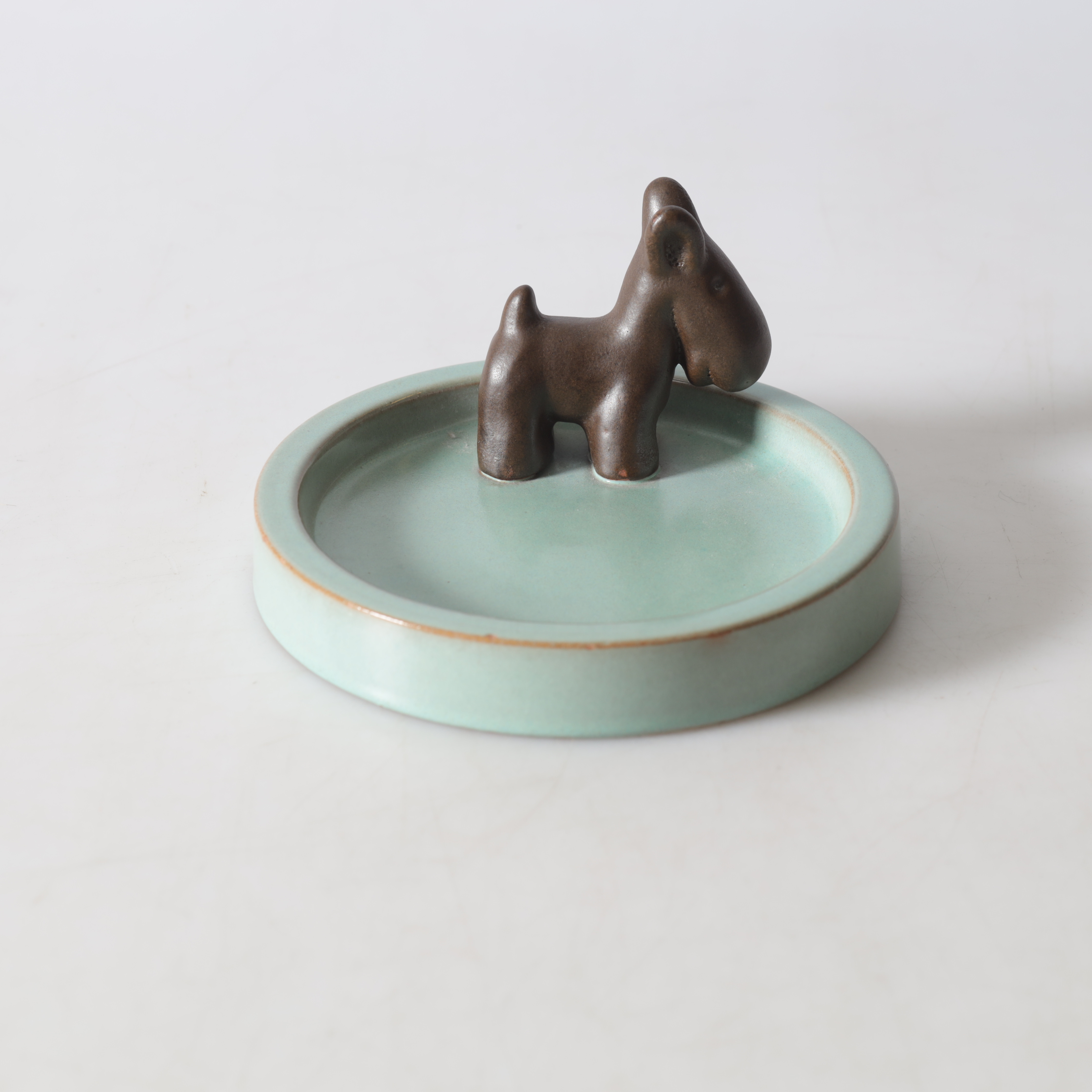 ASKFAT, glaserat lergods, Ekeby, 1900-tal.