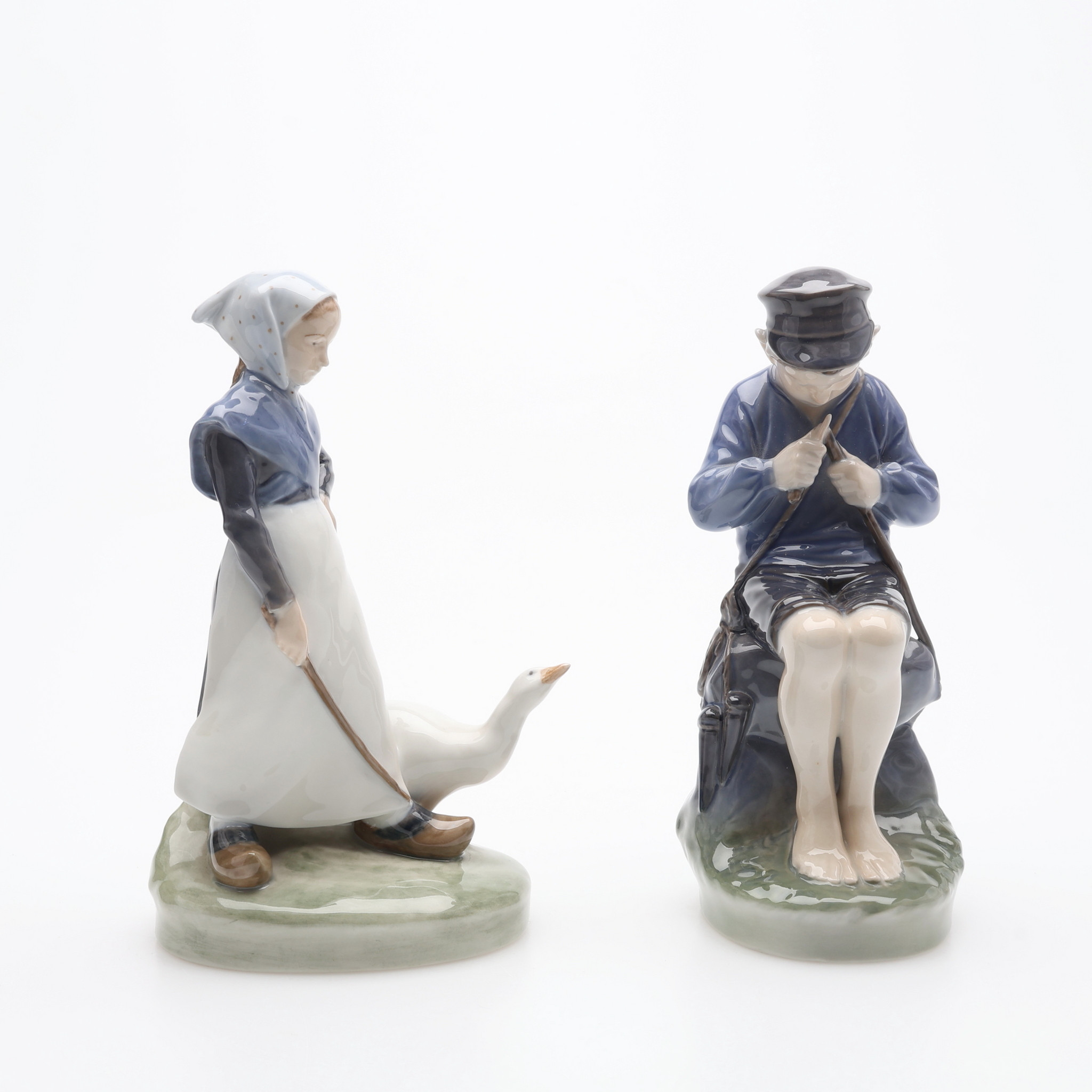FIGURINER, TVÅ STYCKEN, ROYAL COPENHAGEN.