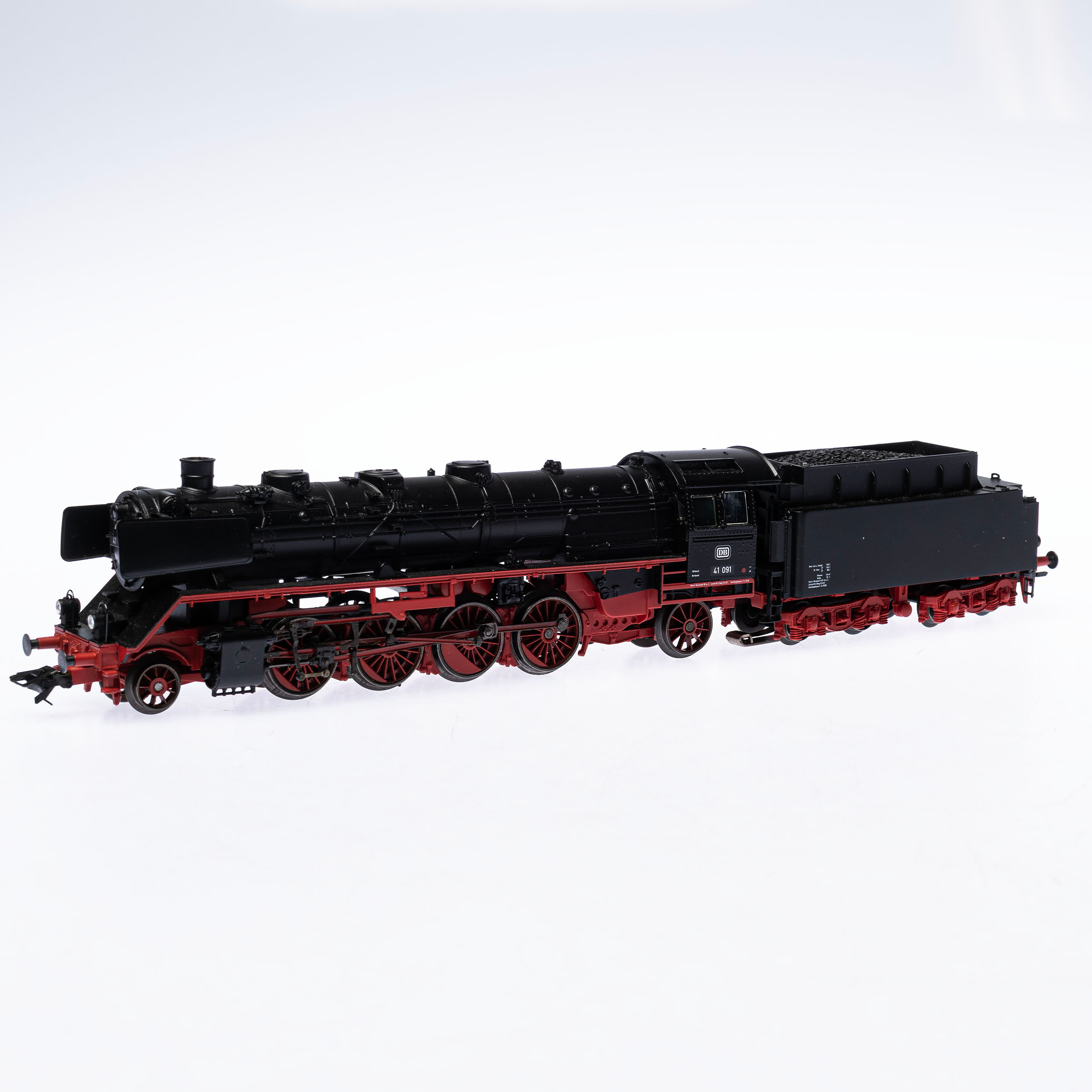 MÄRKLIN, Ånglok med tender mod 37921.