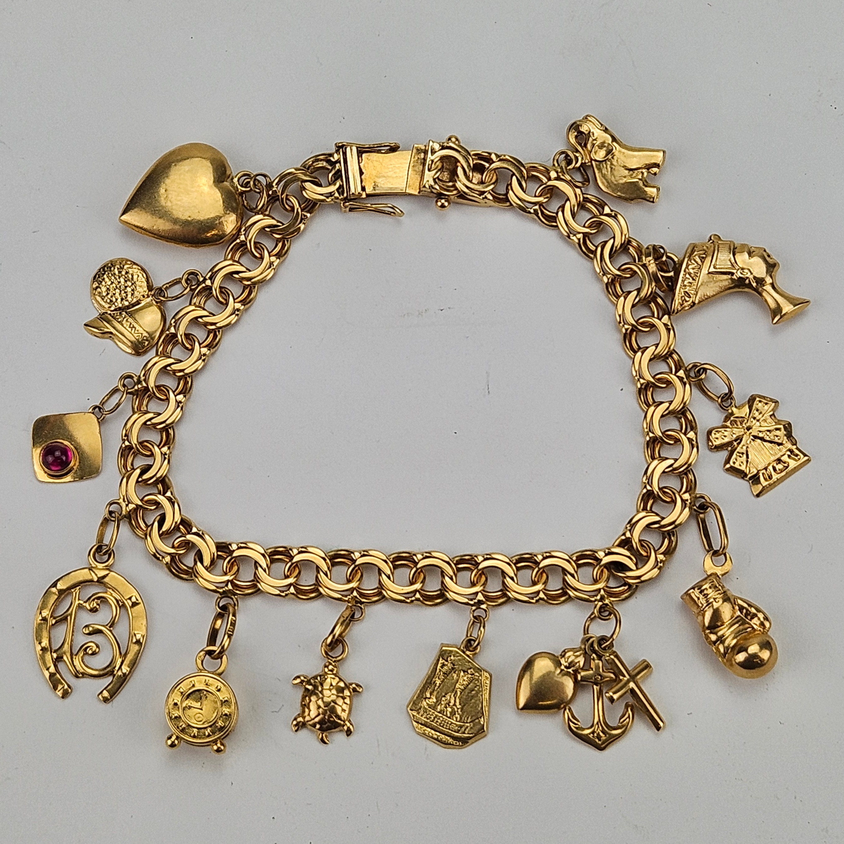 BERLOCKARMBAND, "Bismarck", guld, 18K, E Aspe Guldsmedsfirma, Stockholm 1959, total vikt ca. 27,6 gram.