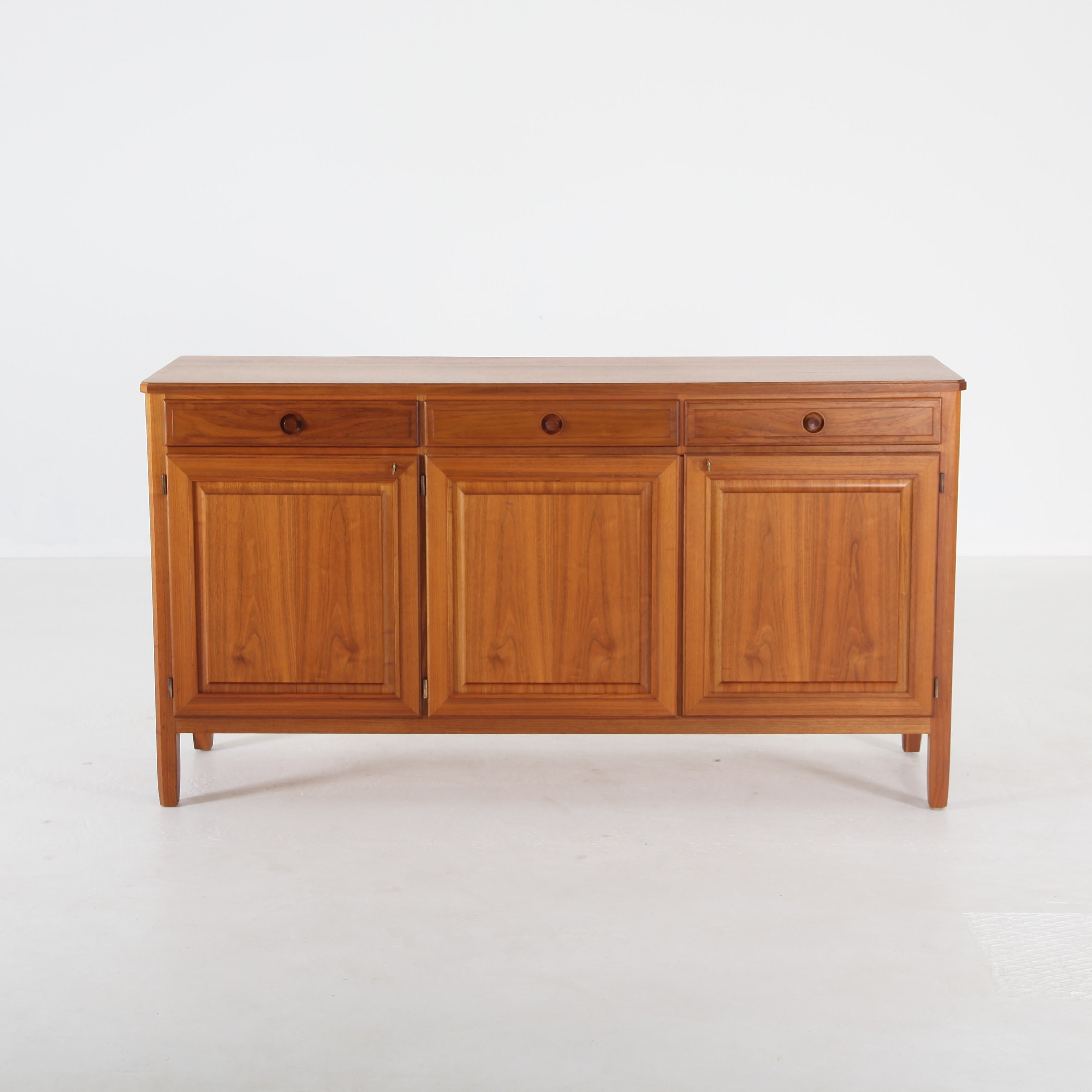 BERTIL FRIDHAGEN. 1905-1993. Sideboard, "Sörgården", Bengtsfors.