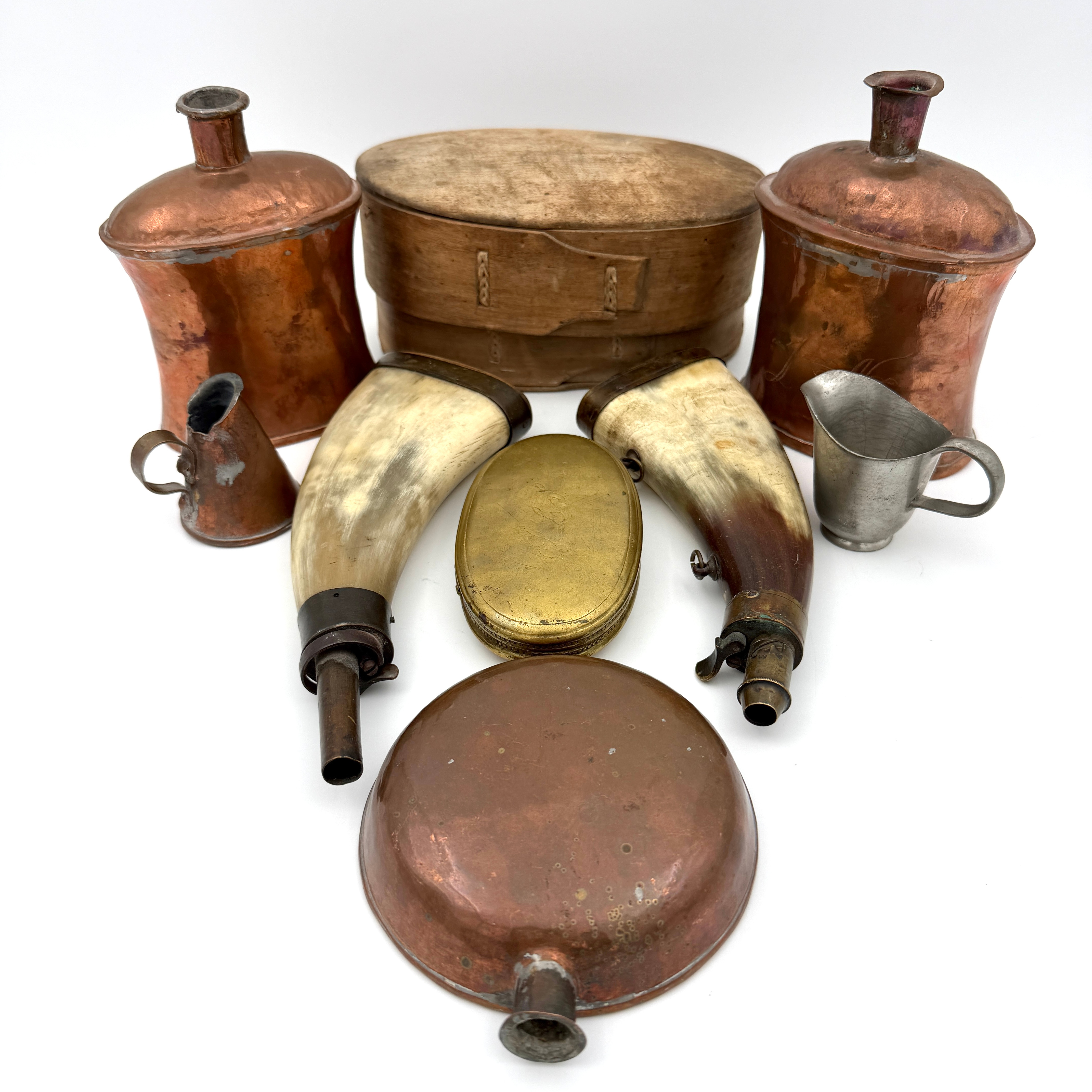 PLUNTOR, KRUTHORN, SNUSDOSA MM. (9). 1800-1900-tal.