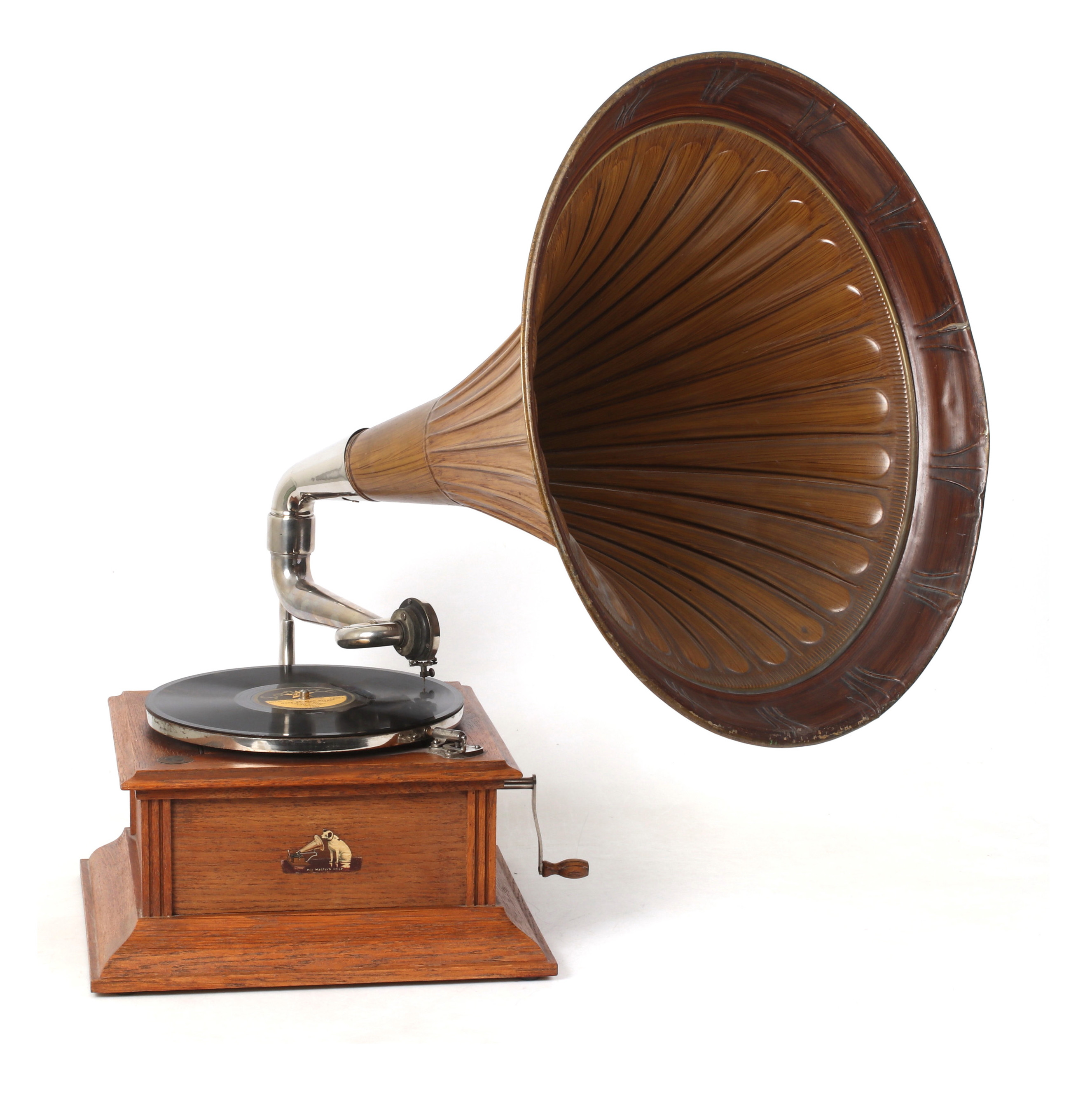 TRATTGRAMMOFON, med vev, "His masters voice", 1900-talets första hälft.