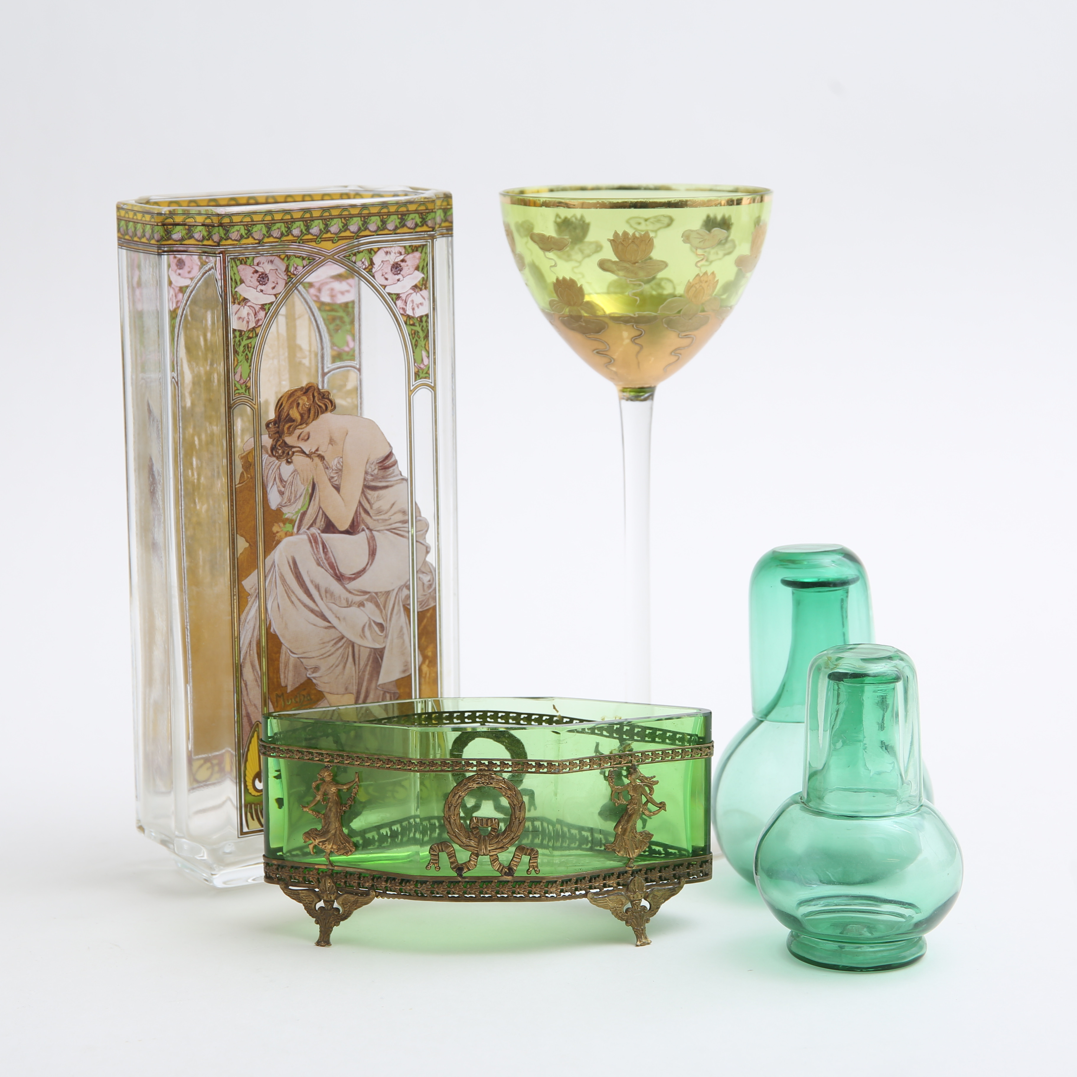 GLASFÖREMÅL, grönt glas, 5 delar bla vas Artis Orbis, Goebel.