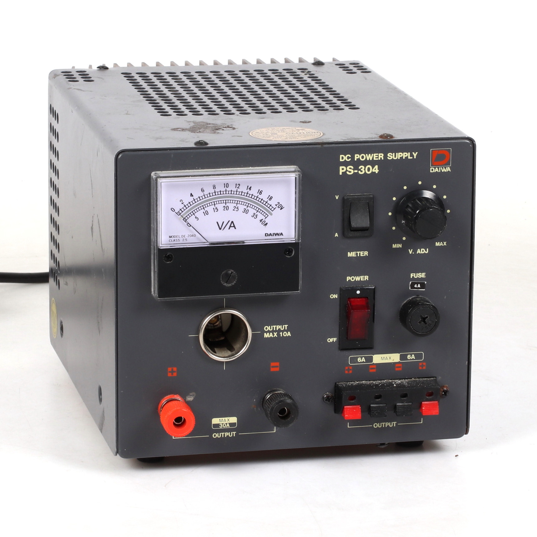 STRÖMFÖRSÖRJNING, DC Power Supply Daiwa PS-304. 1990-tal.