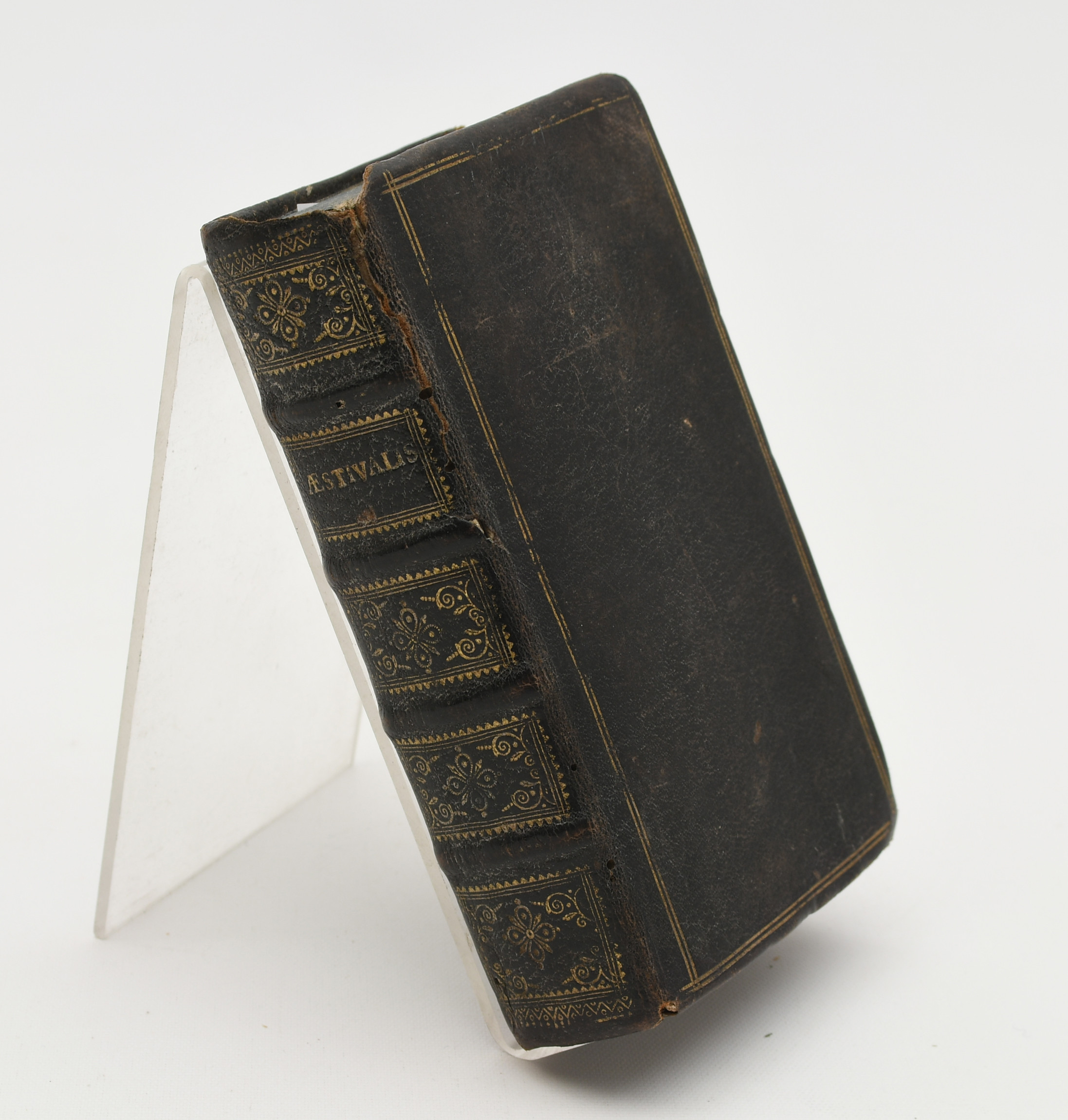 Breviarivm Romanvm : ex decreto sacrosancti concilii Tridentini restitutum, Pii V. Pontificis Maximi jussu editum, et Clementis VIII. auctoritate recognitum 1660.