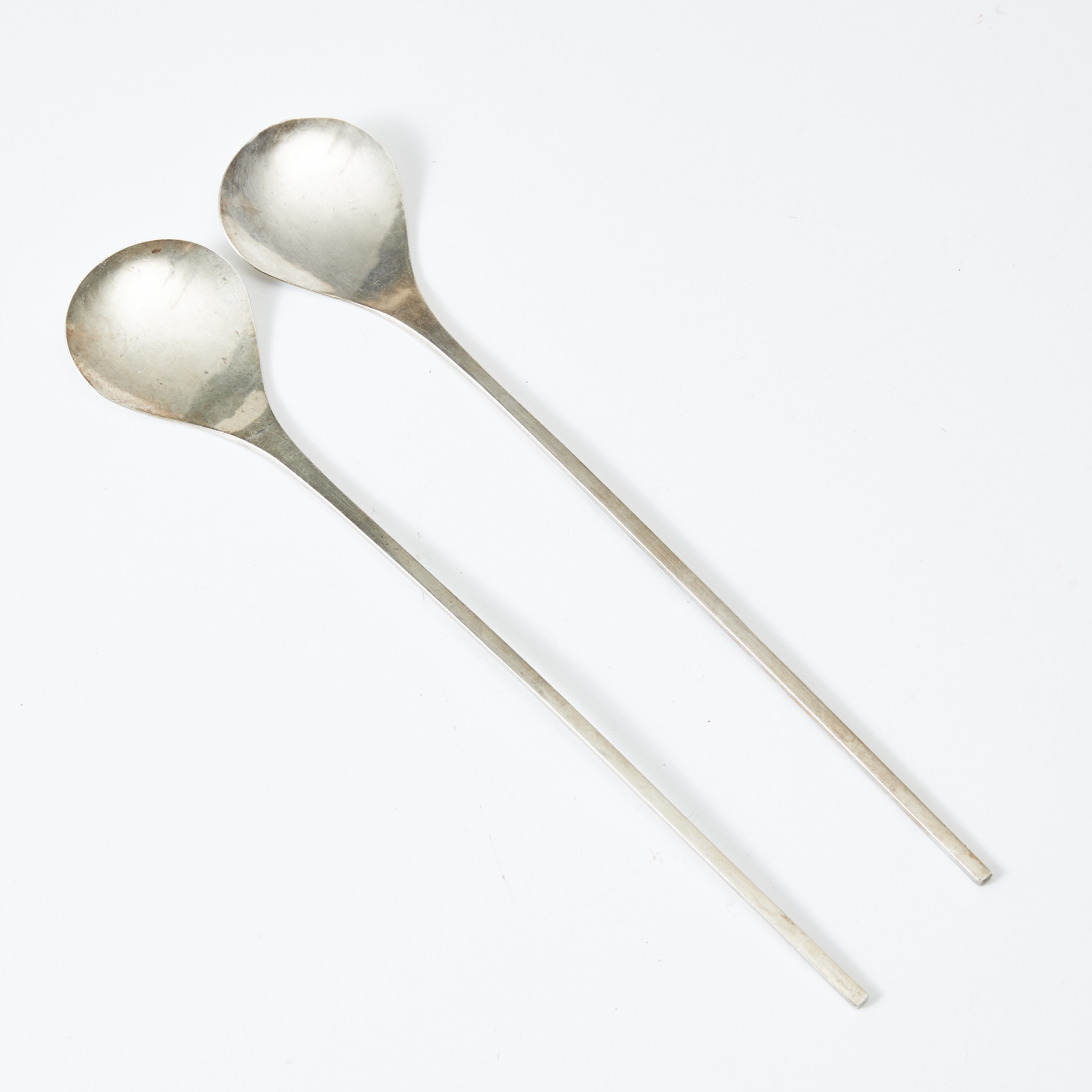 BENGT LILJEDAHL. Salladsbestick, 1 par, sterlingsilver, slät hamrad modell, Stockholm 1979.
