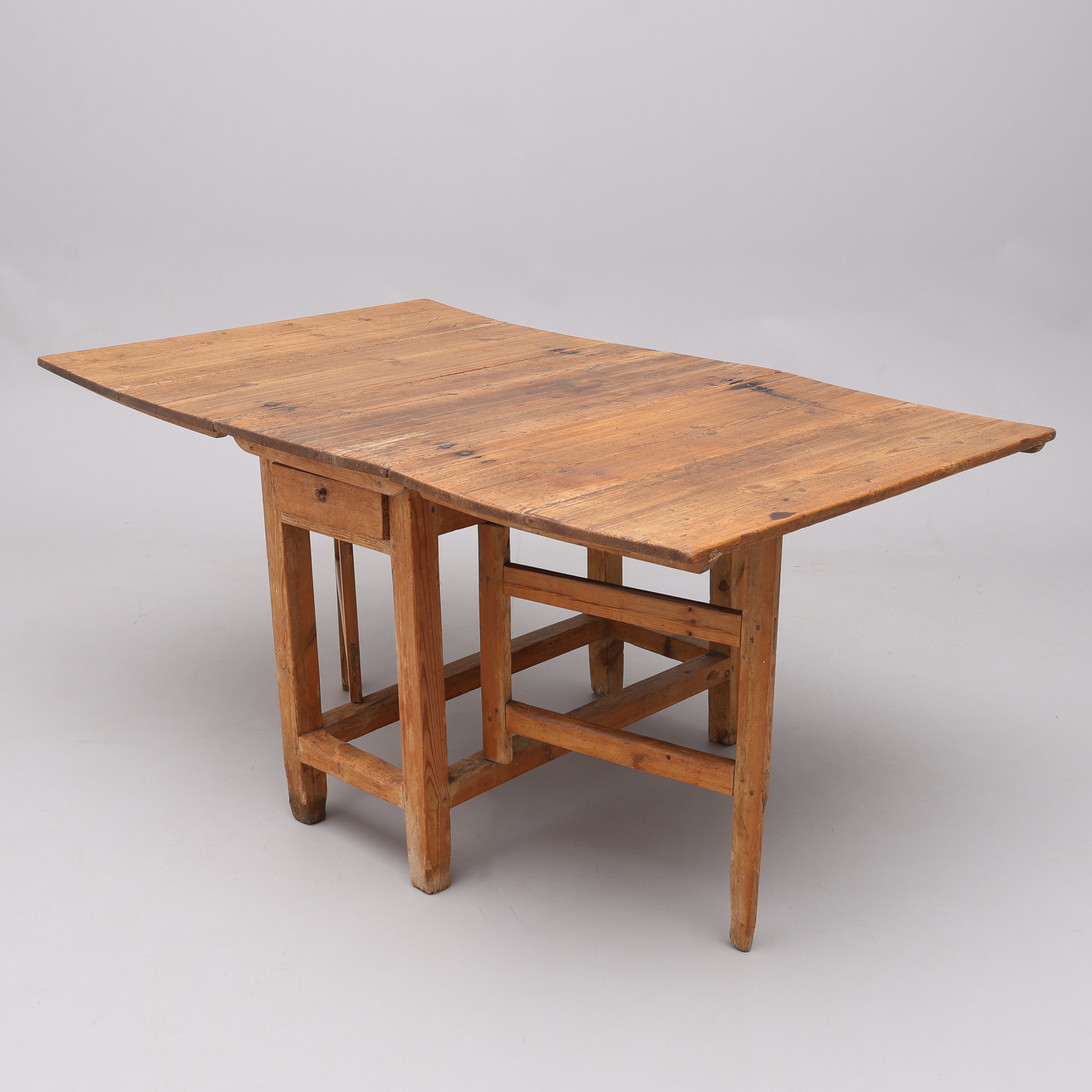 SLAGBORD, allmoge, fur, 1800-tal.