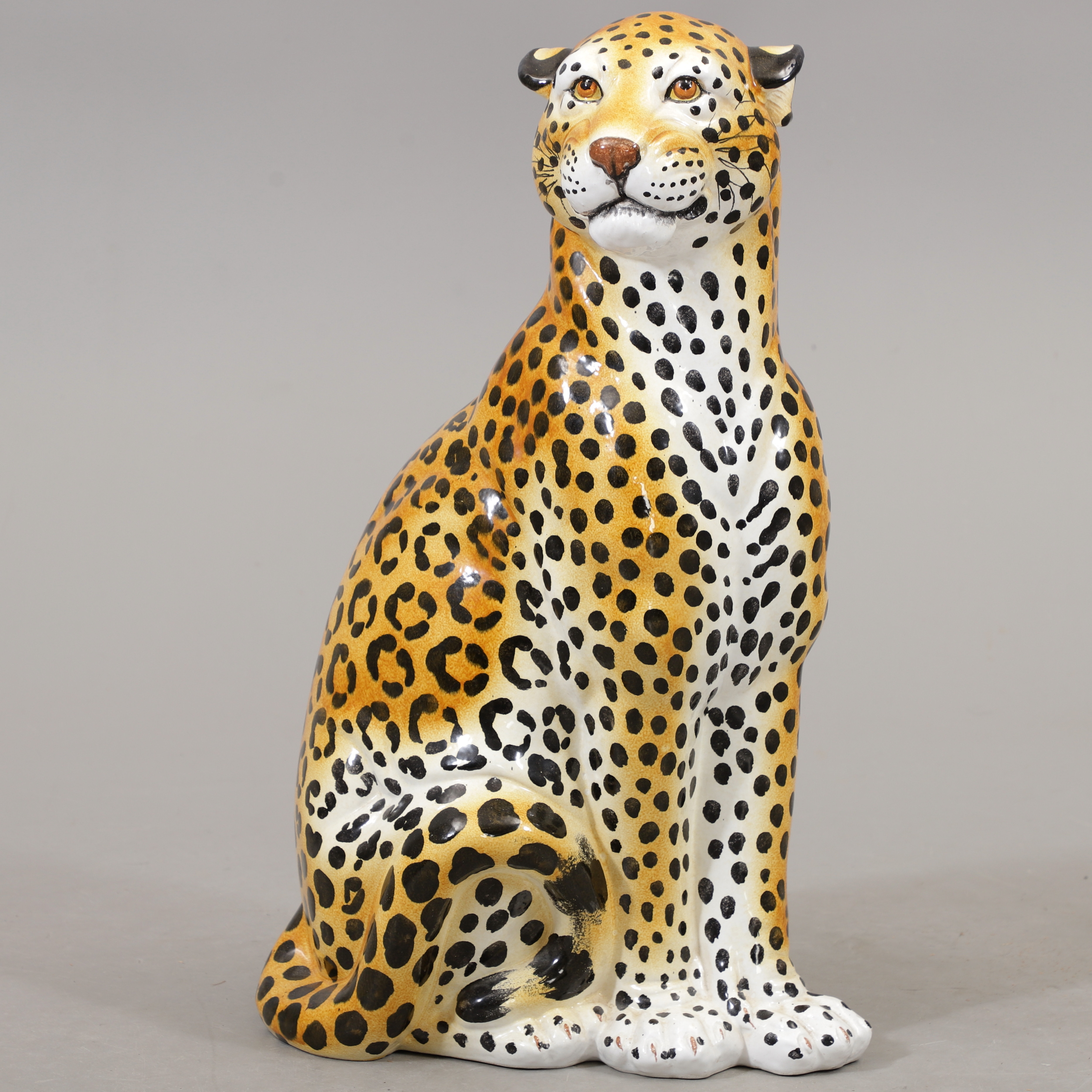 GOLVFIGURIN, porslin, leopard, Italien, 1900-talets andra hälft.