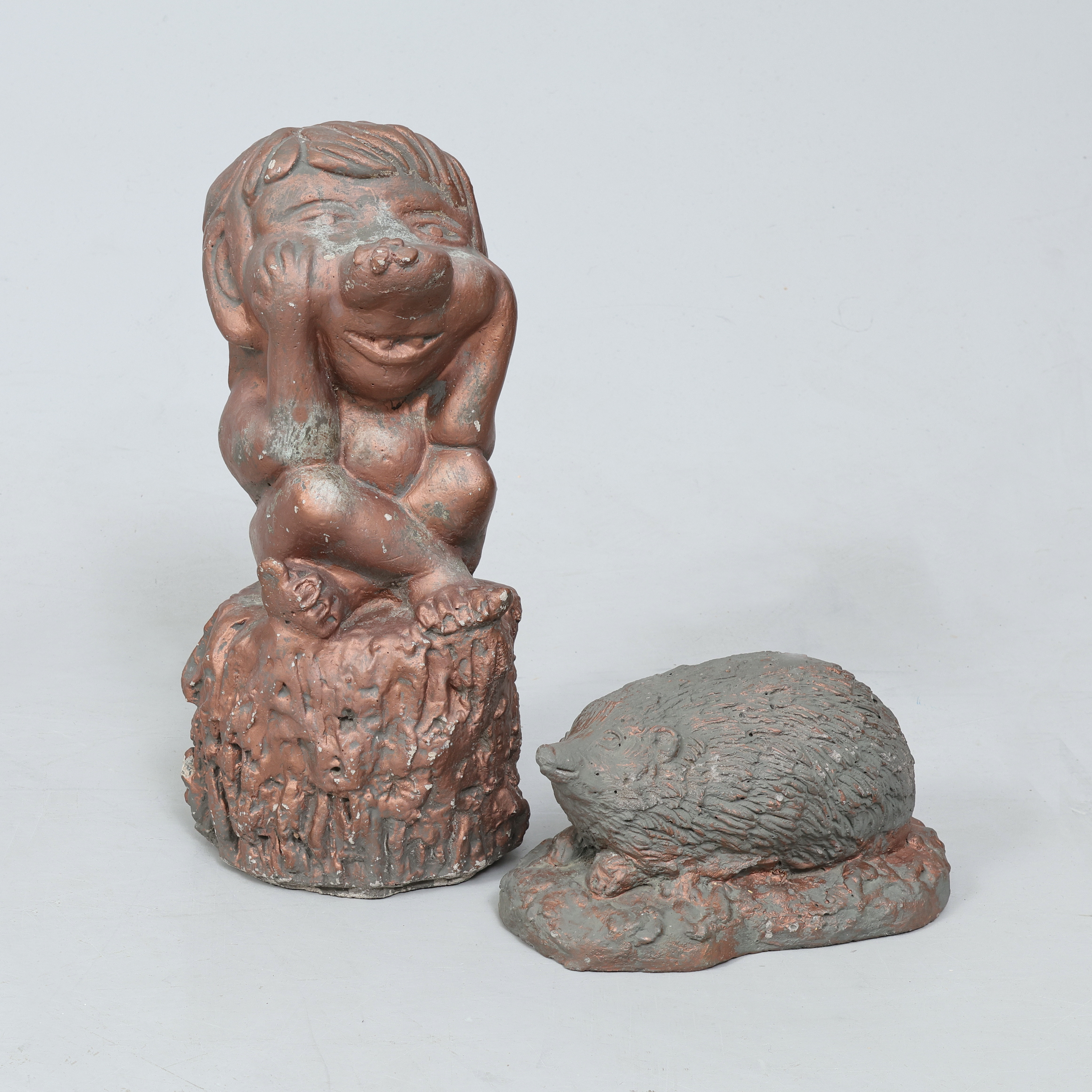 SKULPTUR, Troll, Gina Manca, samt SKULPTUR, Igelkott.