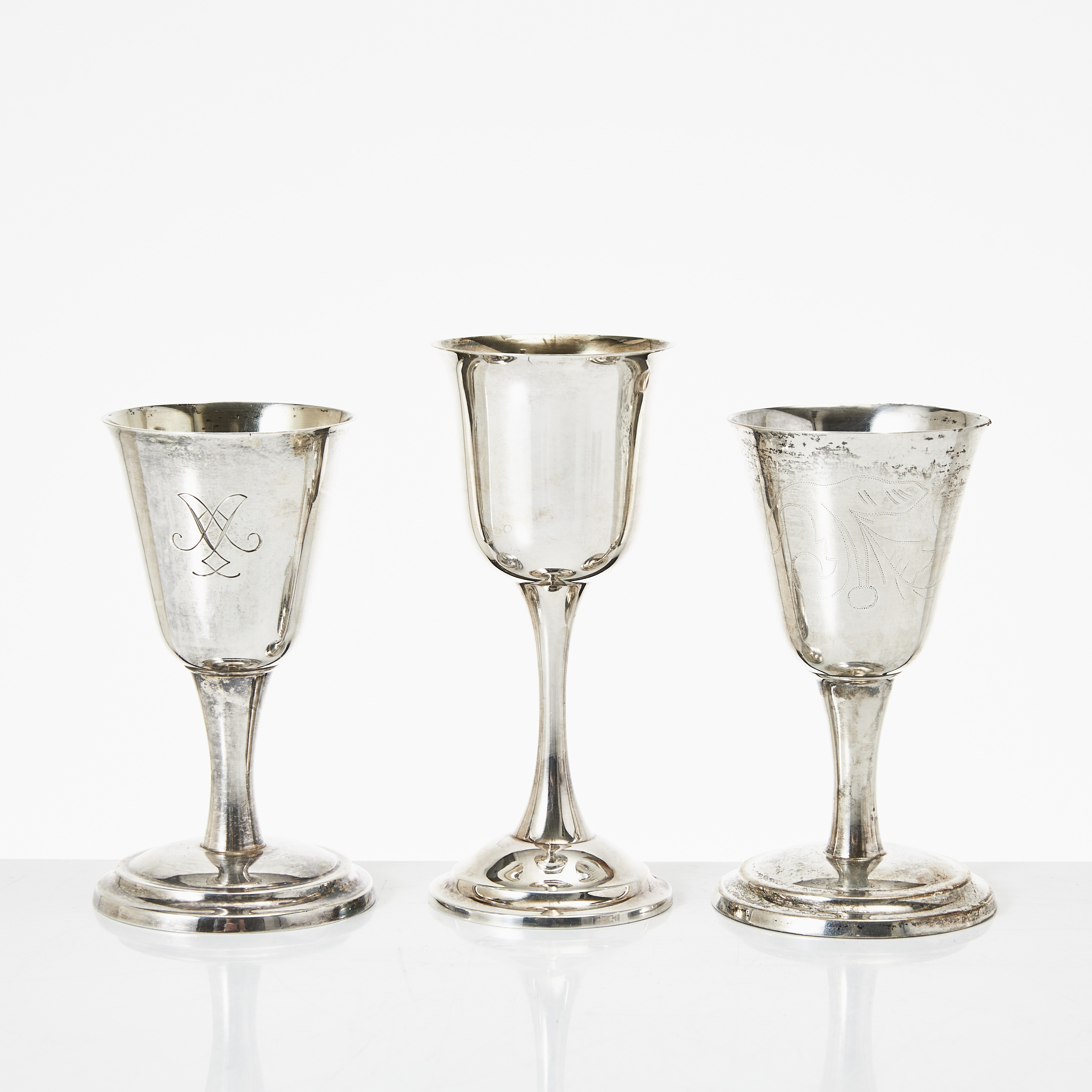 W.A. BOLIN, supkoppar, 3 st., silver, Stockholm 1940-60-tal, delvis med invändigt förgyllning.