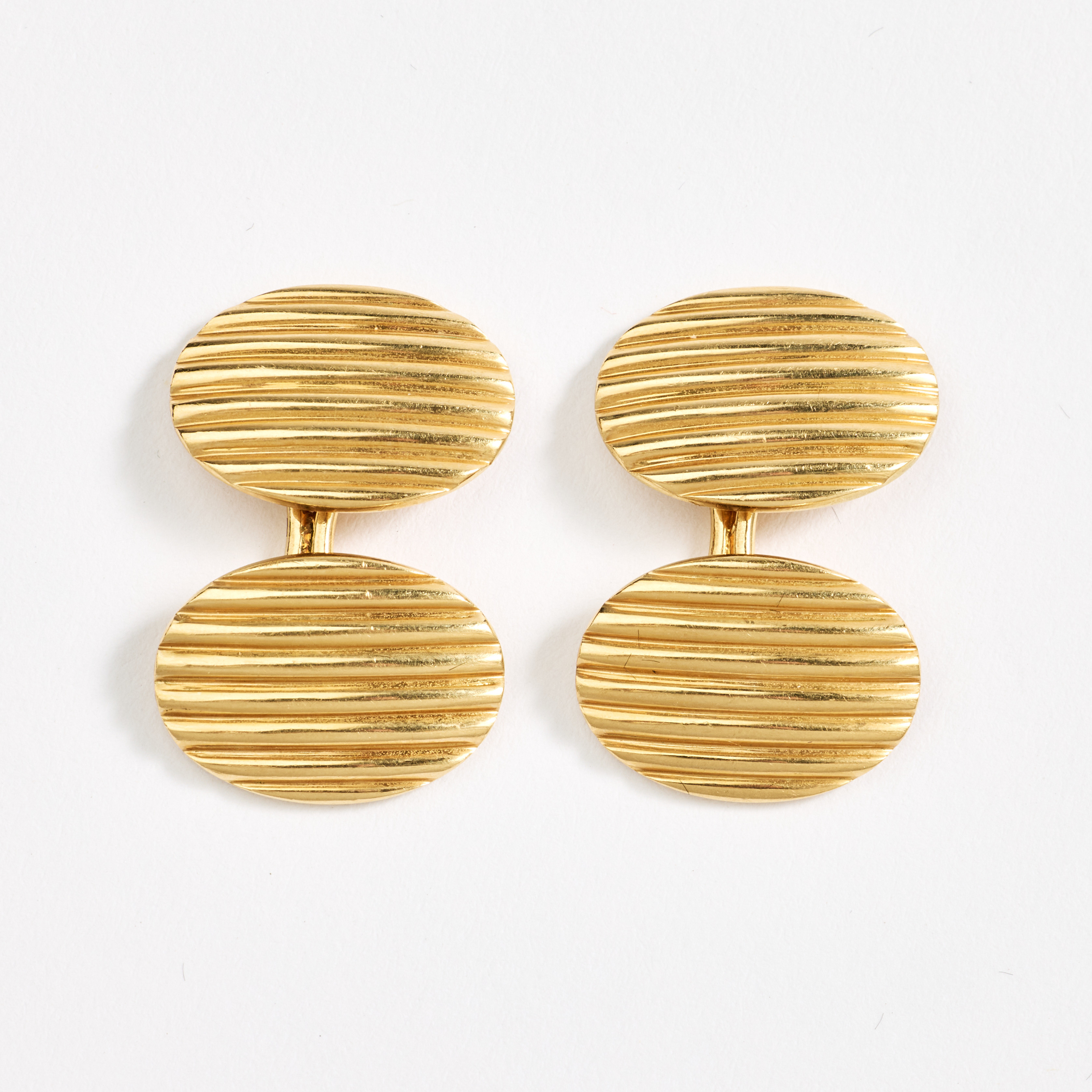W.A. BOLIN. Manschettknappar, ett par, 18K guld, Stockholm 1980.