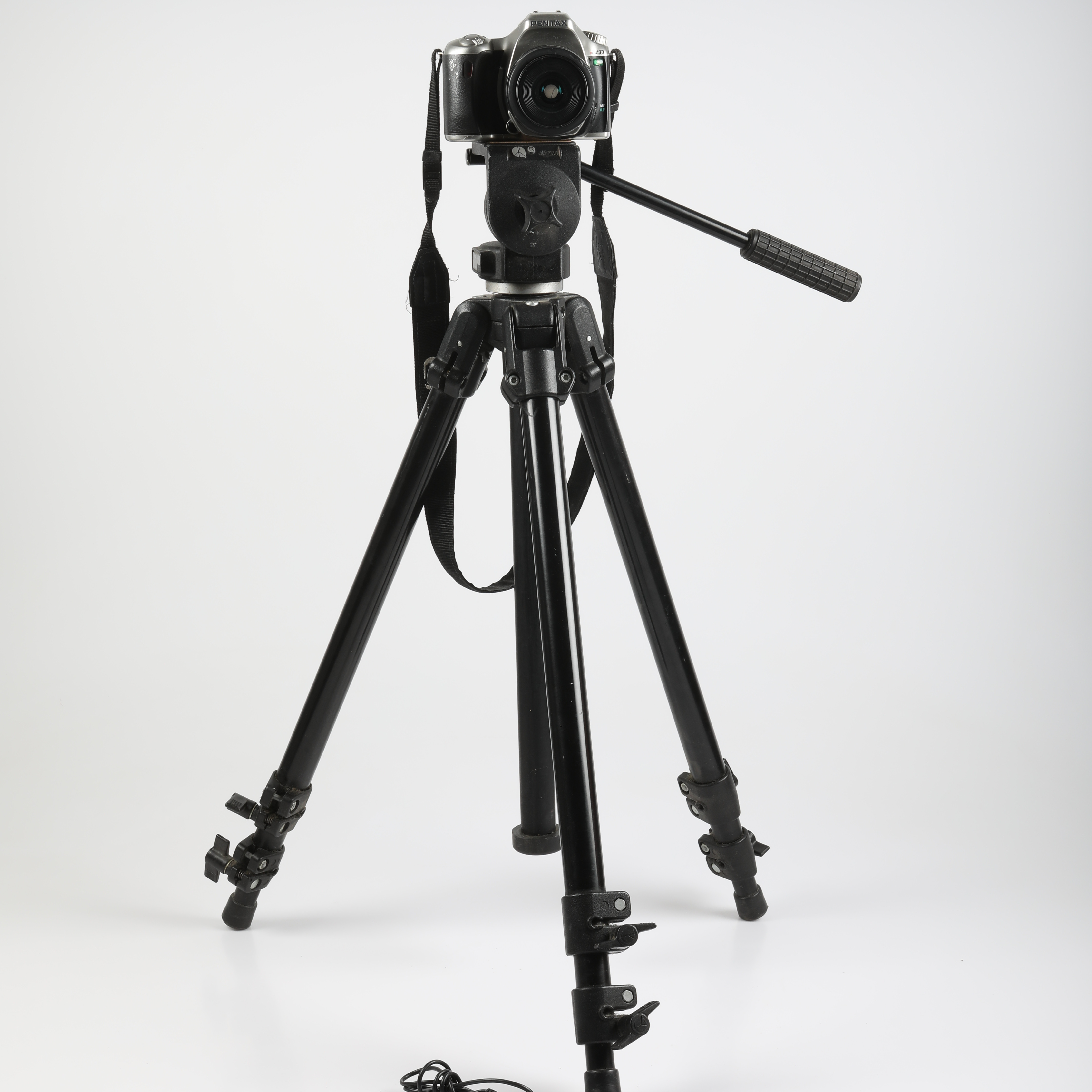 DIGITALKAMERA, Pentax *ist D, 2003.