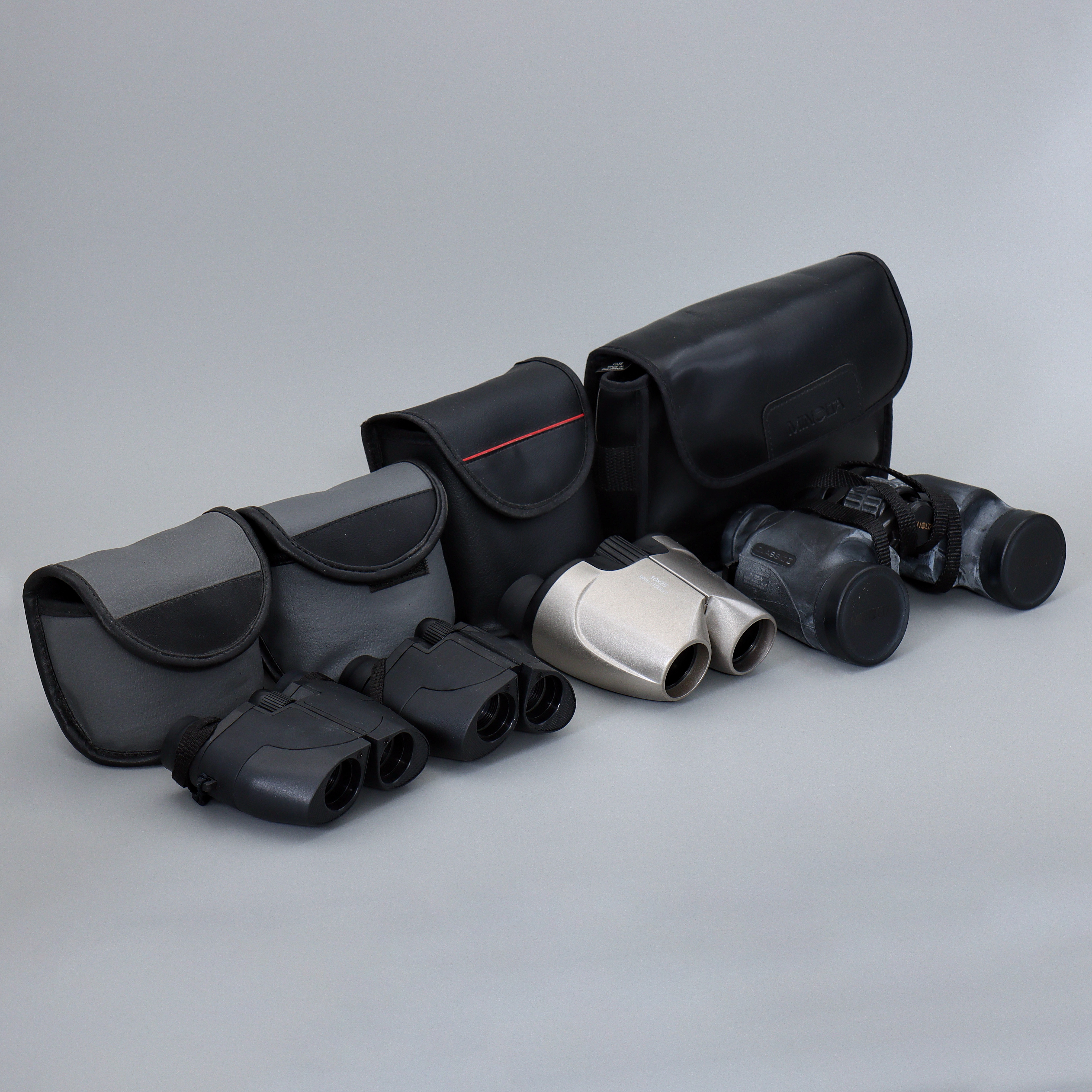 4 KIKARE, 2ST 8x21, 1ST 10x25, 1ST MINOLTA.