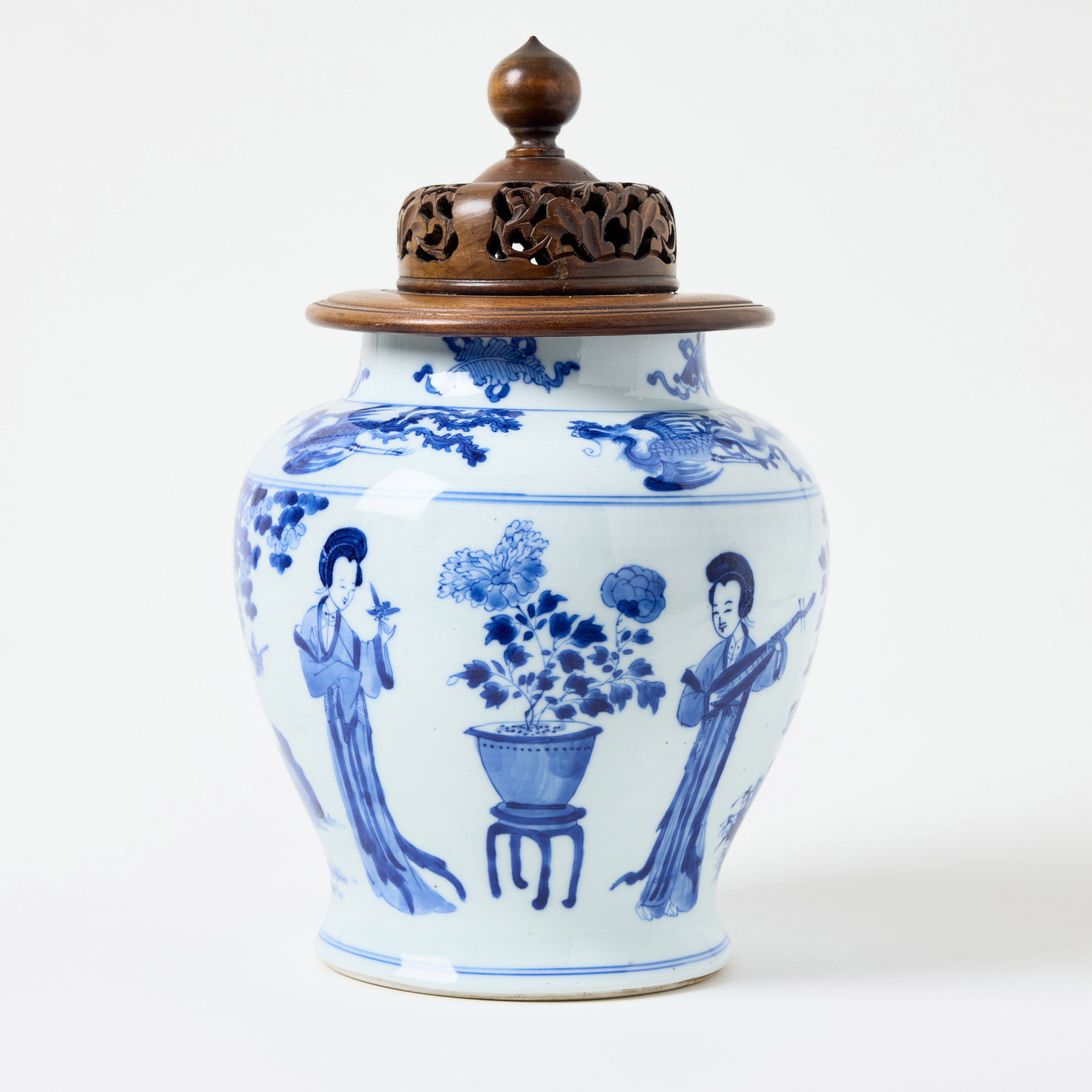 A Chinese Blue and White Jar.