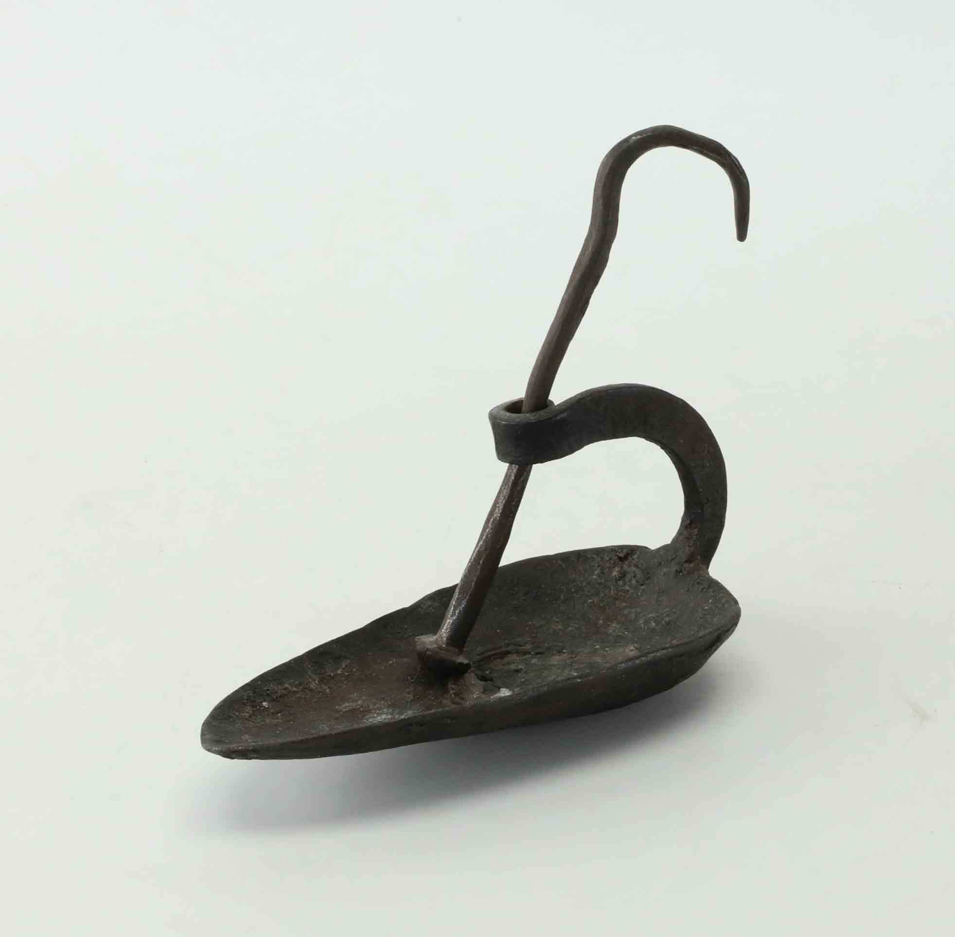 LJUSSTAKE, smide, allmoge, 1800-tal.