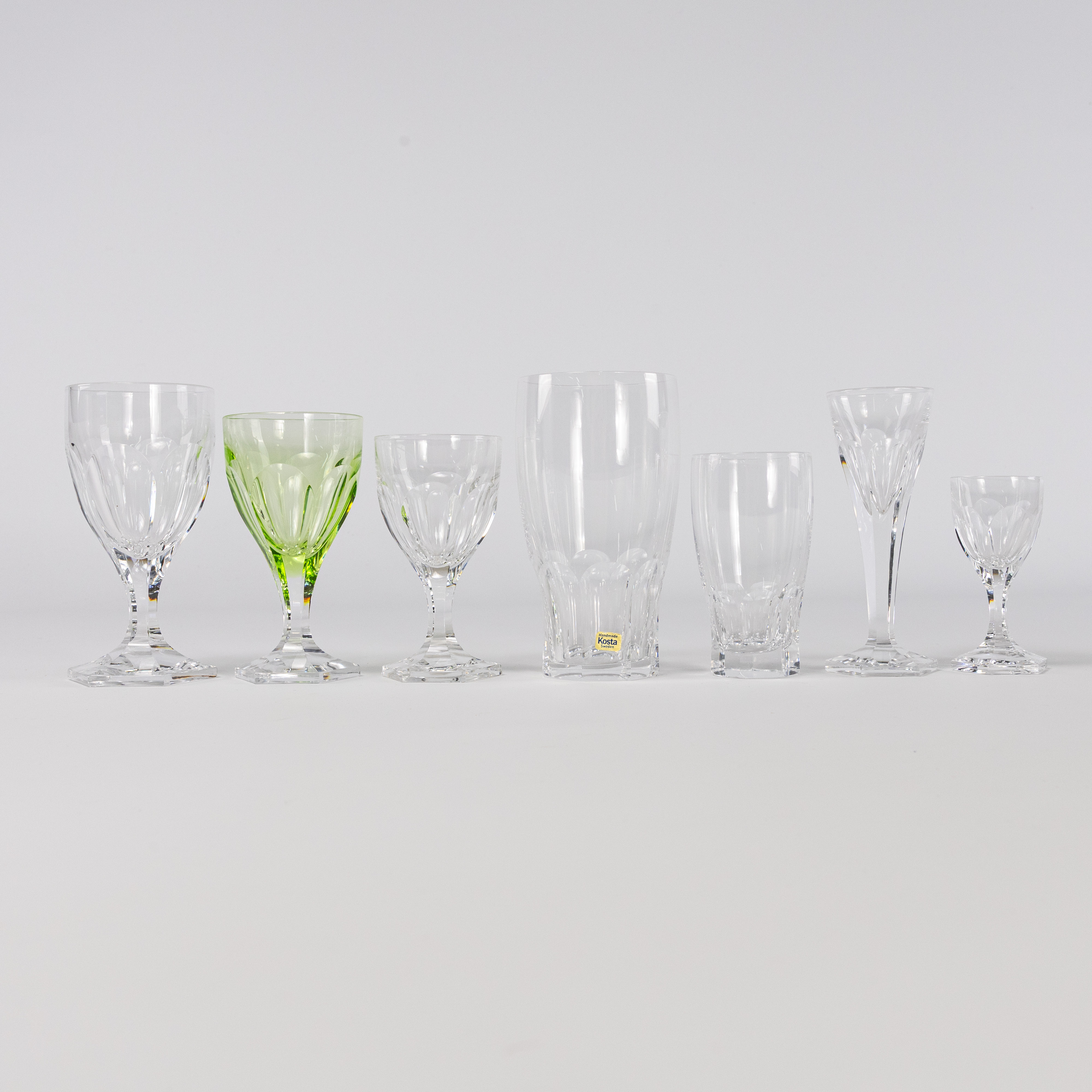 GLASSERVIS. 73 delar, Kosta.