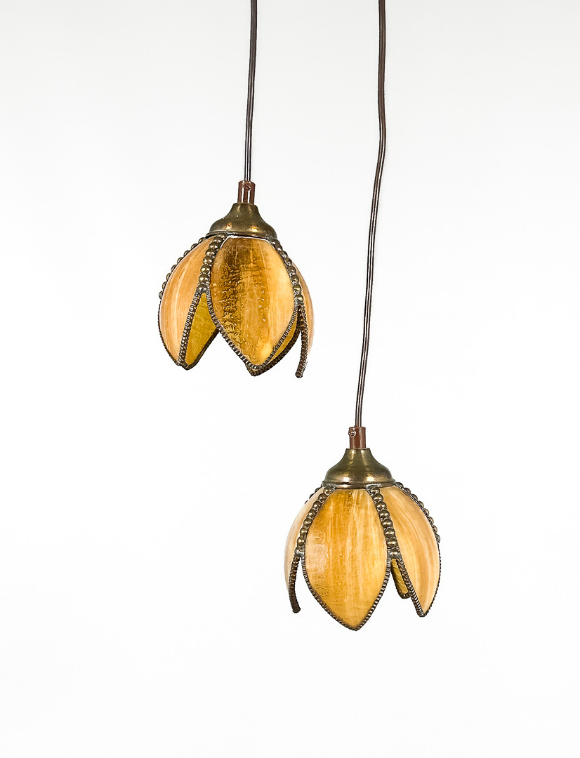FÖNSTERLAMPOR, 2 st, mässing, glas, 1900-tal.