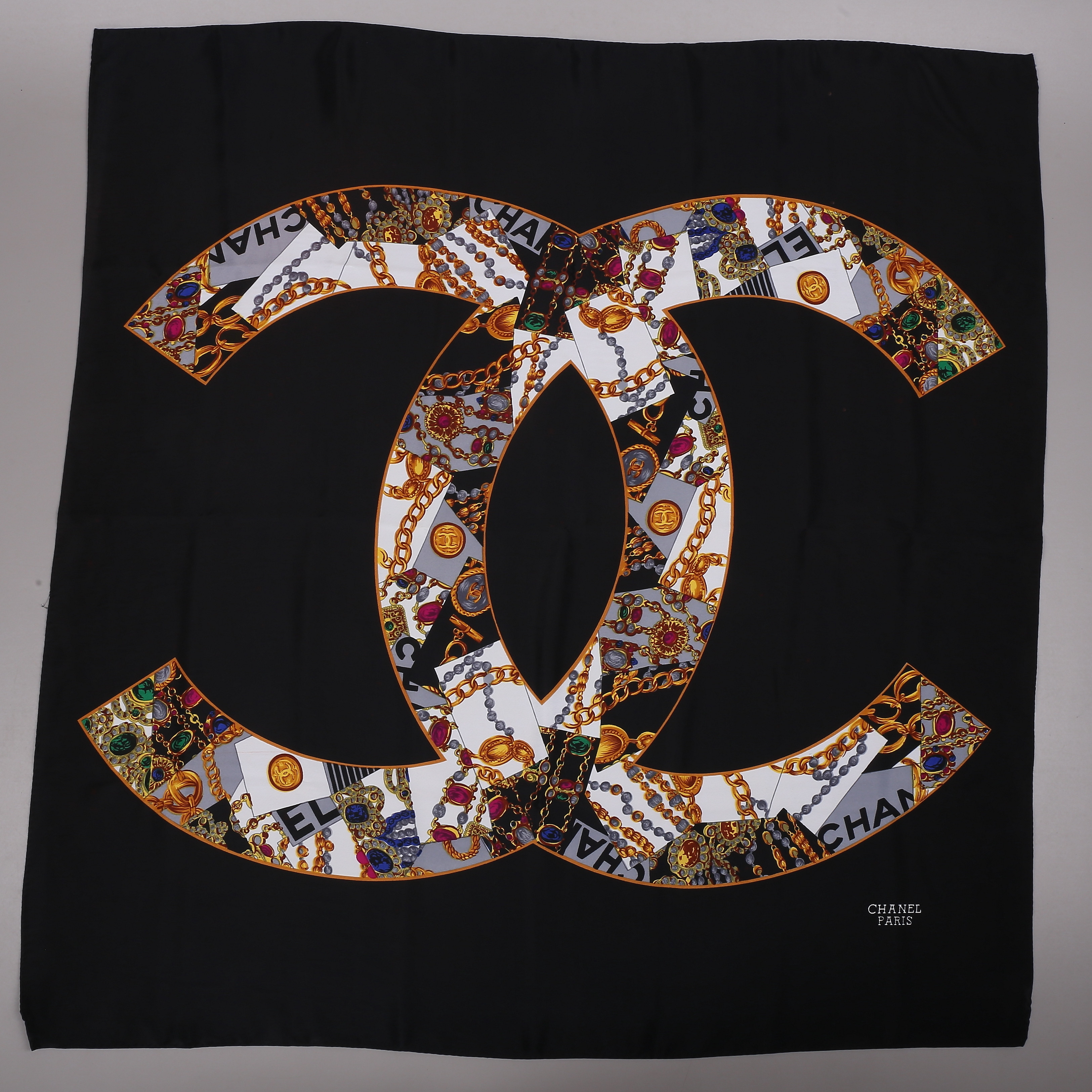 SCARF, Chanel, Paris, Frankrike, 1900-talets andra hälft.