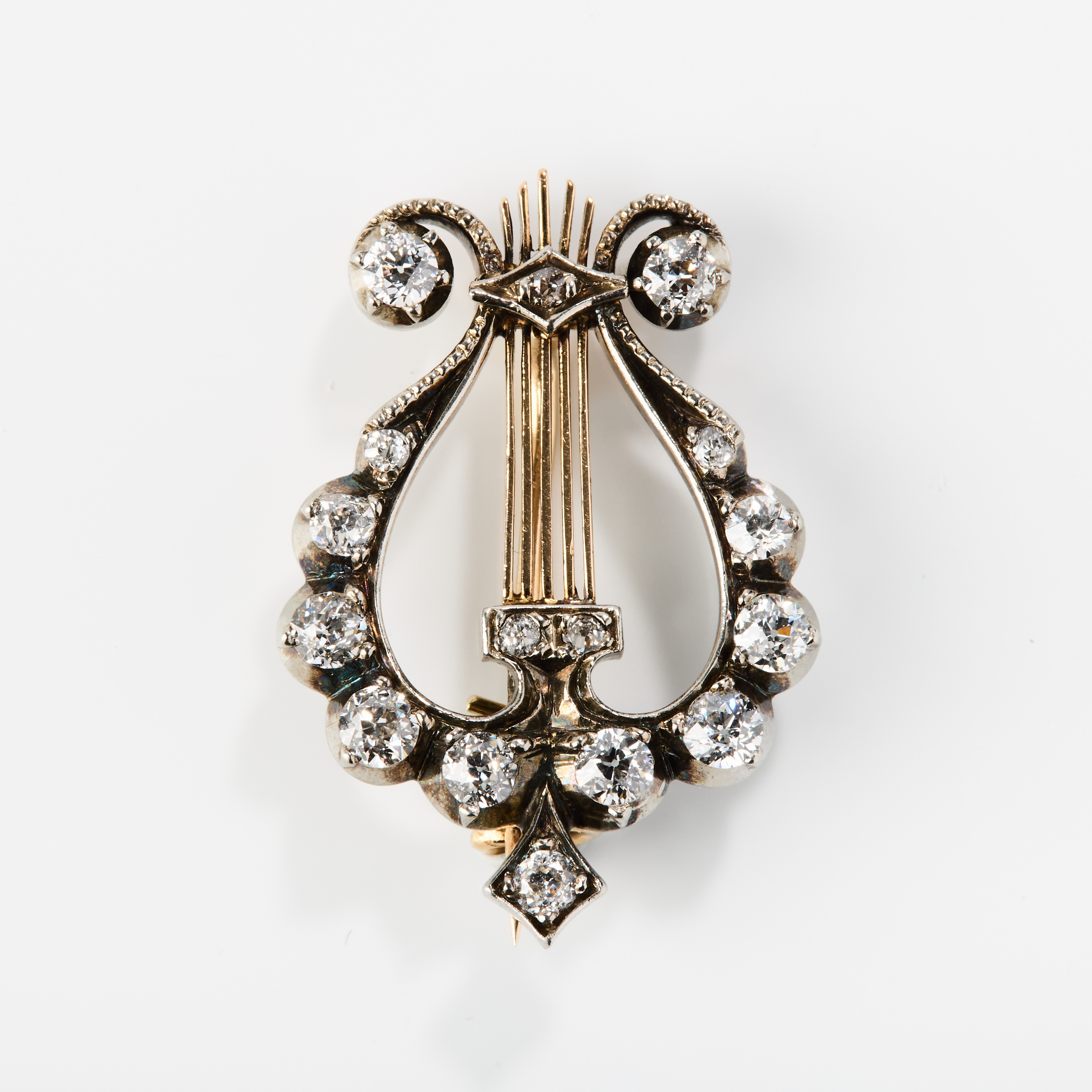 BROSCH, 18K guld/silver och diamanter, 1890-tal.