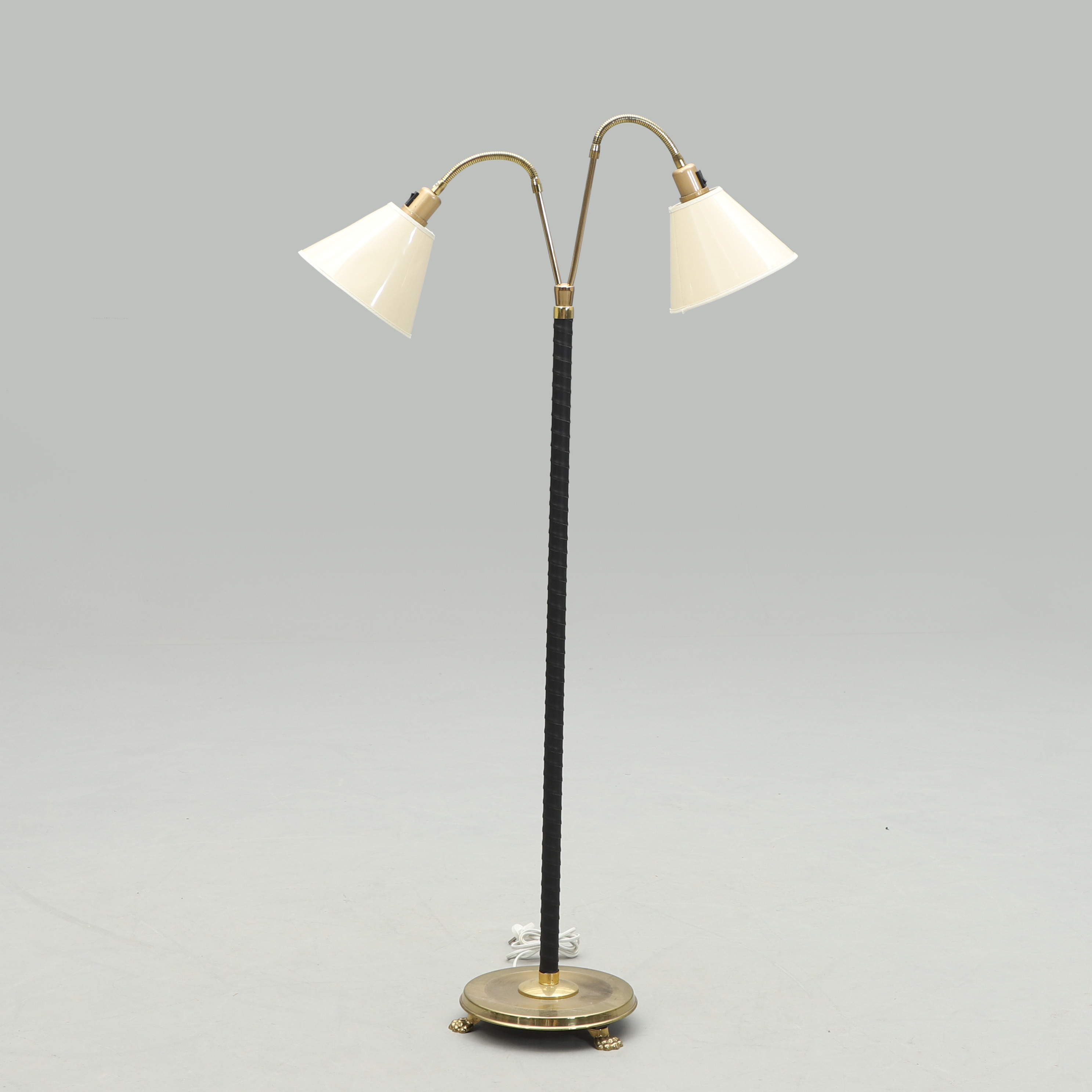 GOLVLAMPA, 1900-talets senare del.