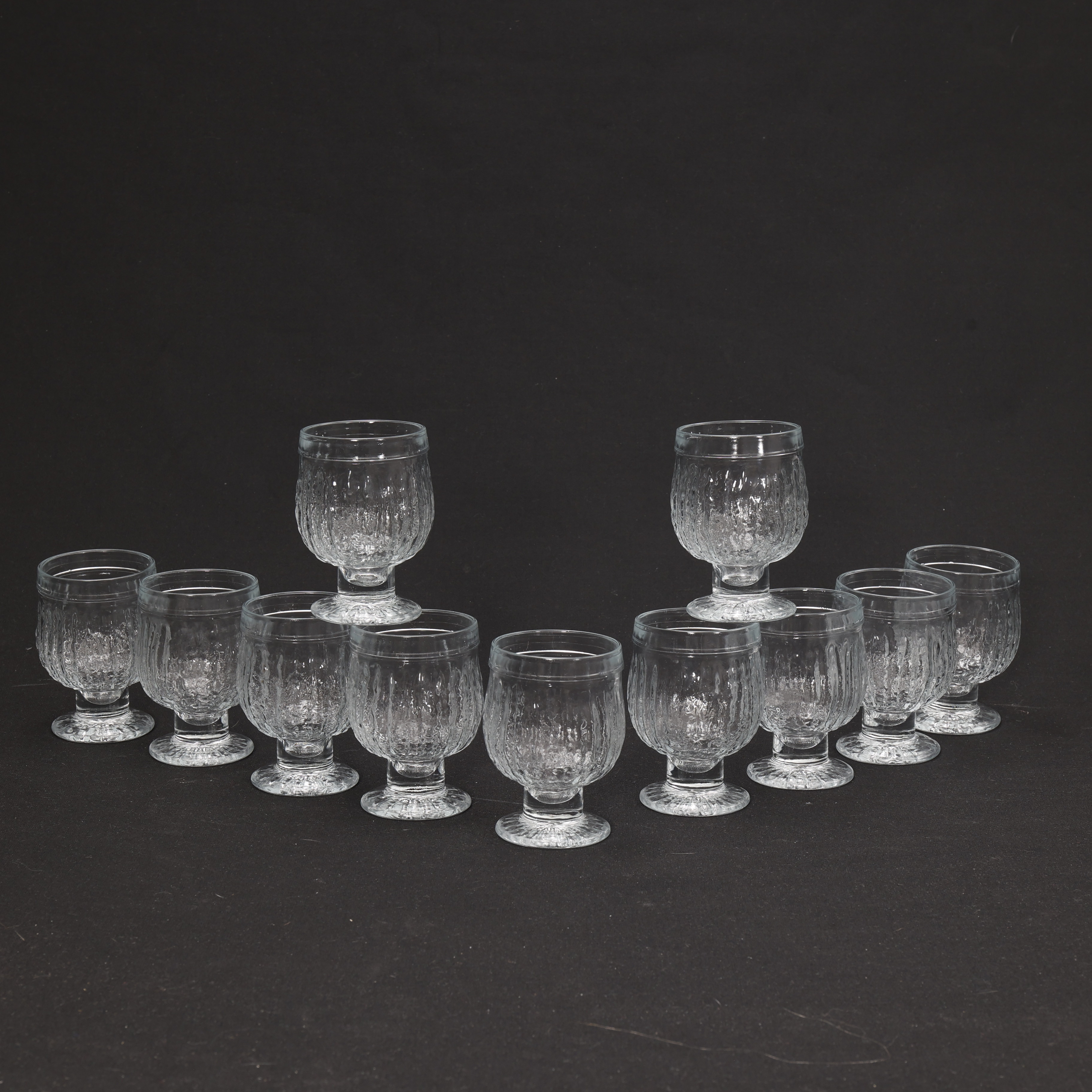 NANNY STILL. GLAS, 11 stycken, " Kehrä ", design Riihimäen Lasi.