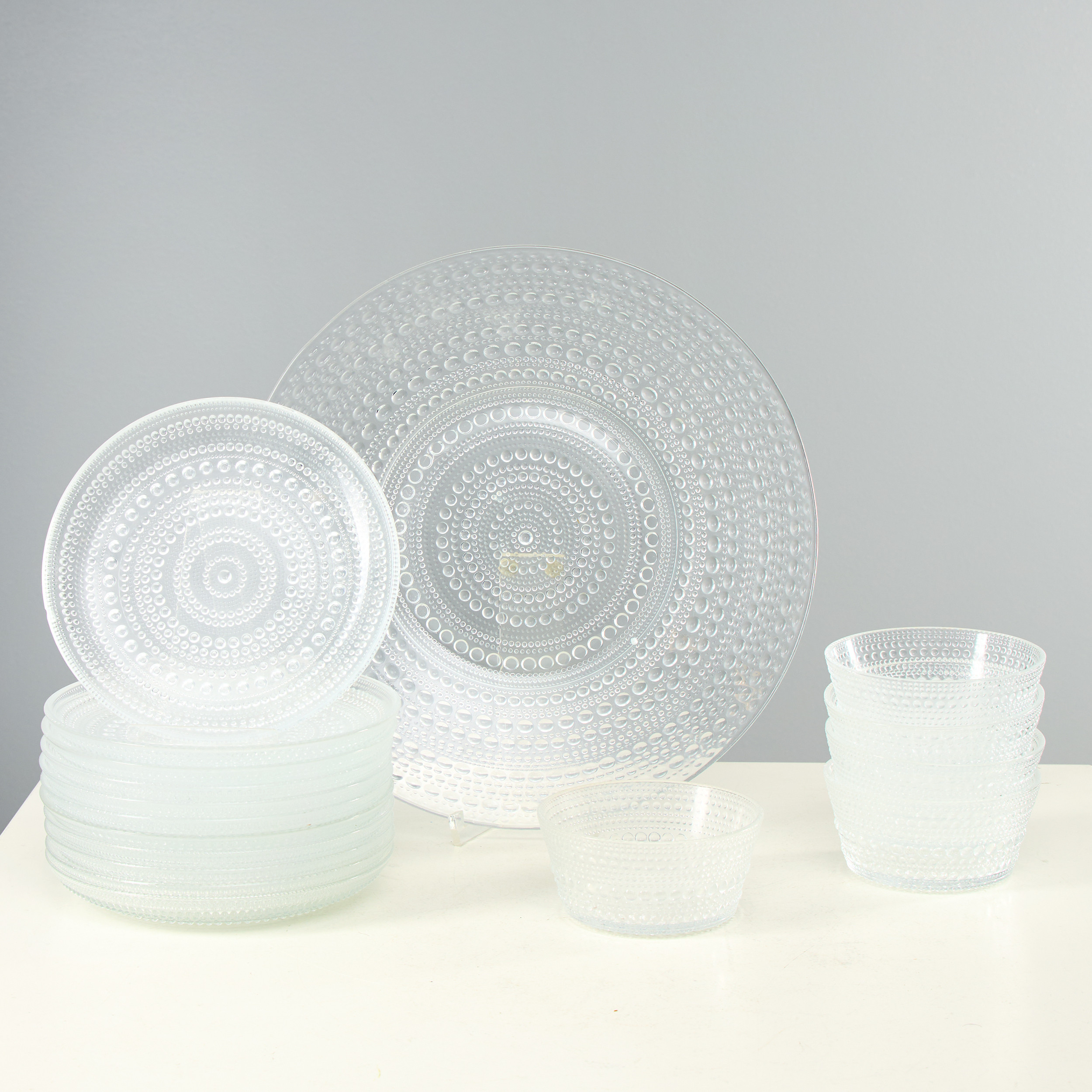 OIVA TOIKKA. Servis, "Kastehelmi", Iittala, 17 delar.