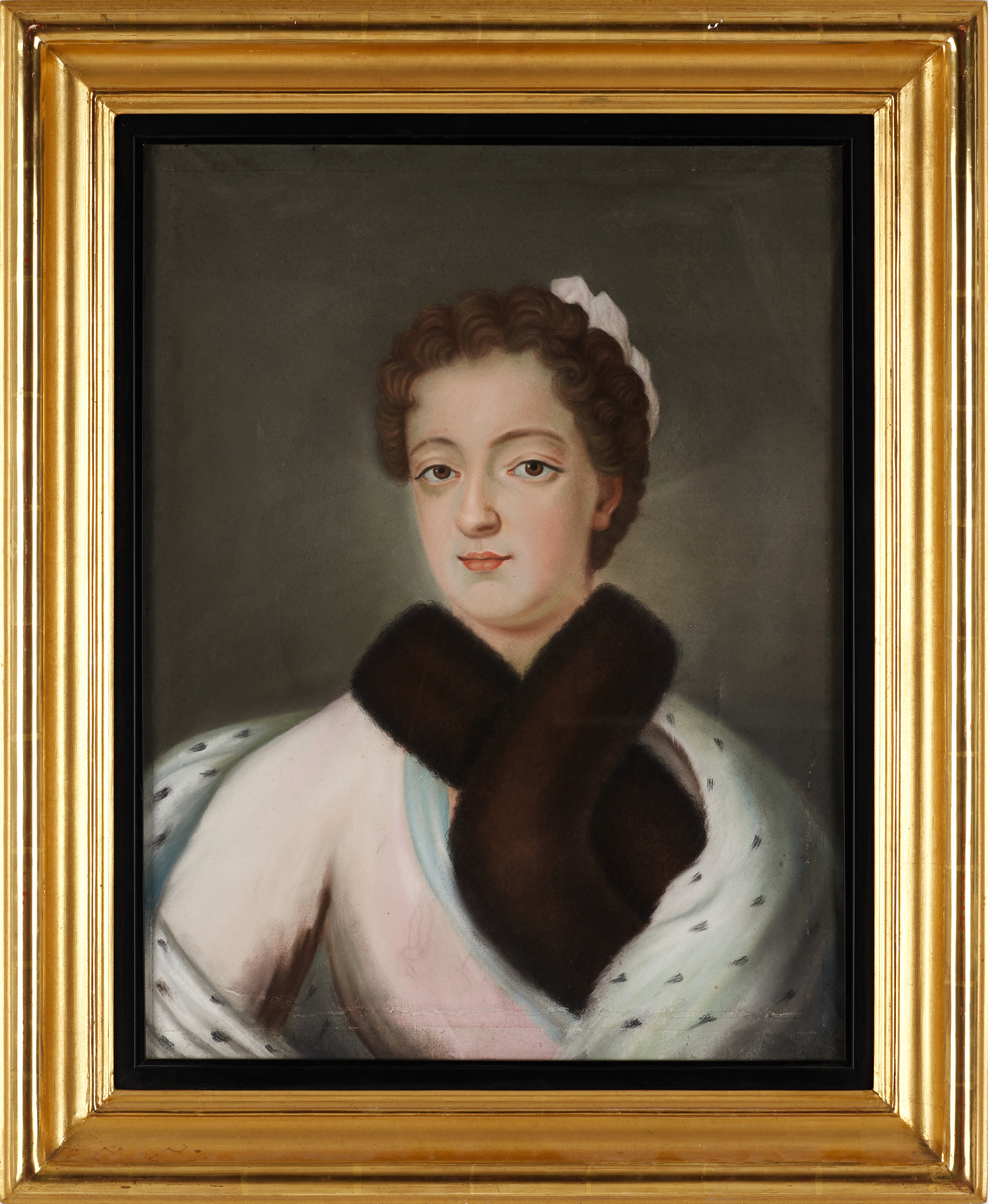 PORTRÄTT föreställande "Duchesse de La Vallière", påskrift/dateringa a tergo 1845, pastell på papper.