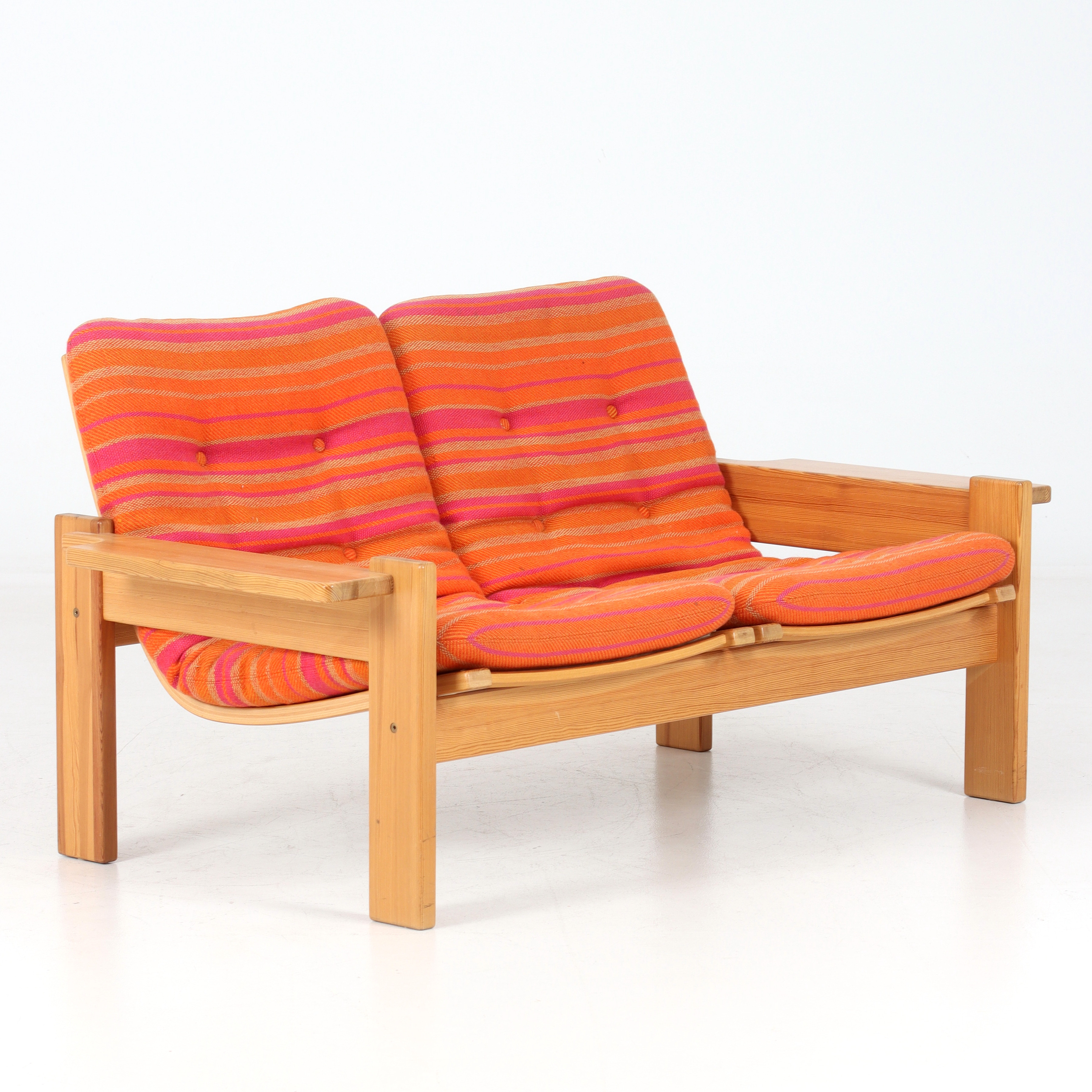 YNGVE EKSTRÖM. Soffa, furu, "Kontra", Swedese, 1970-tal.