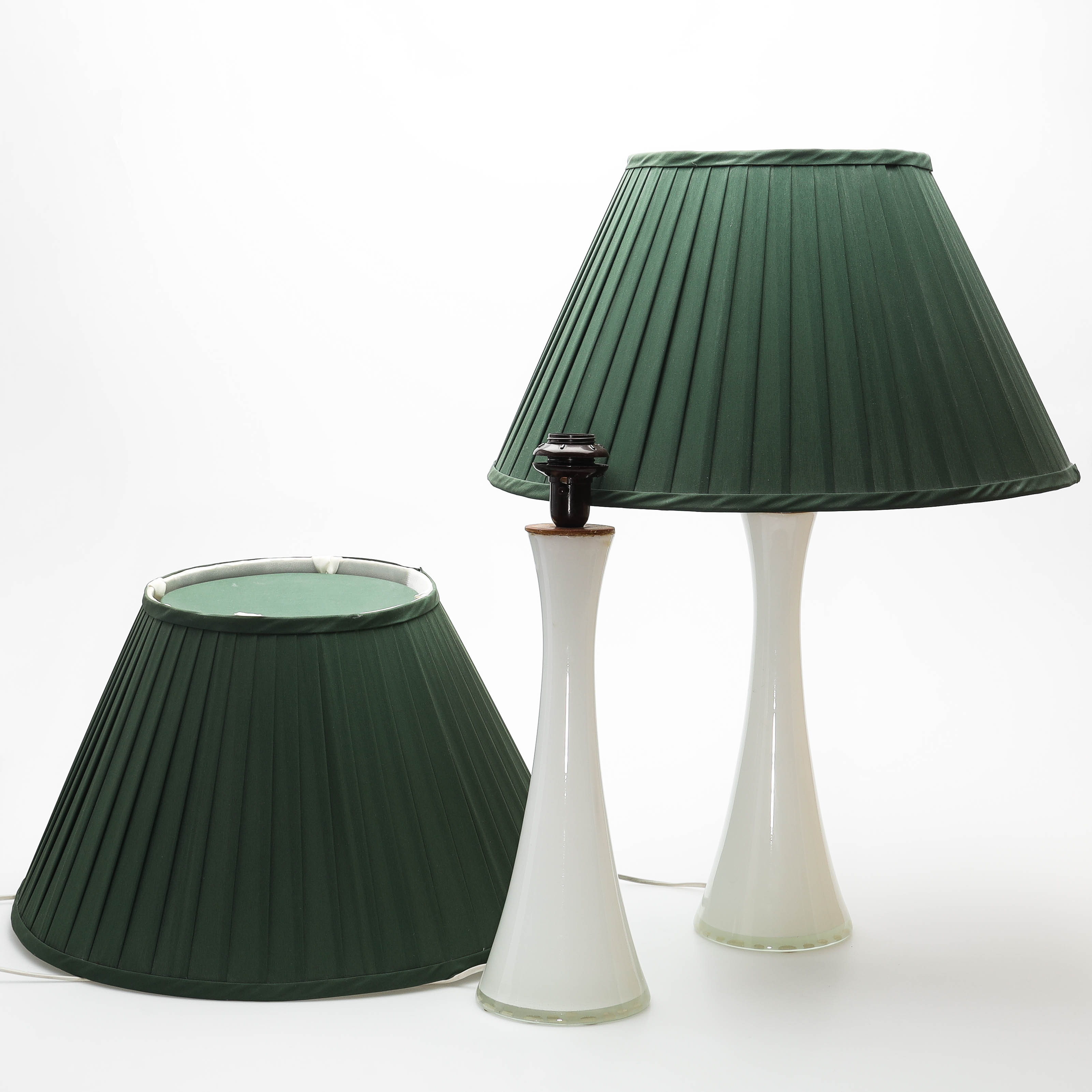 BERNDT NORDSTEDT. Bordslampor, ett par, glas, "B-015", Bergboms.