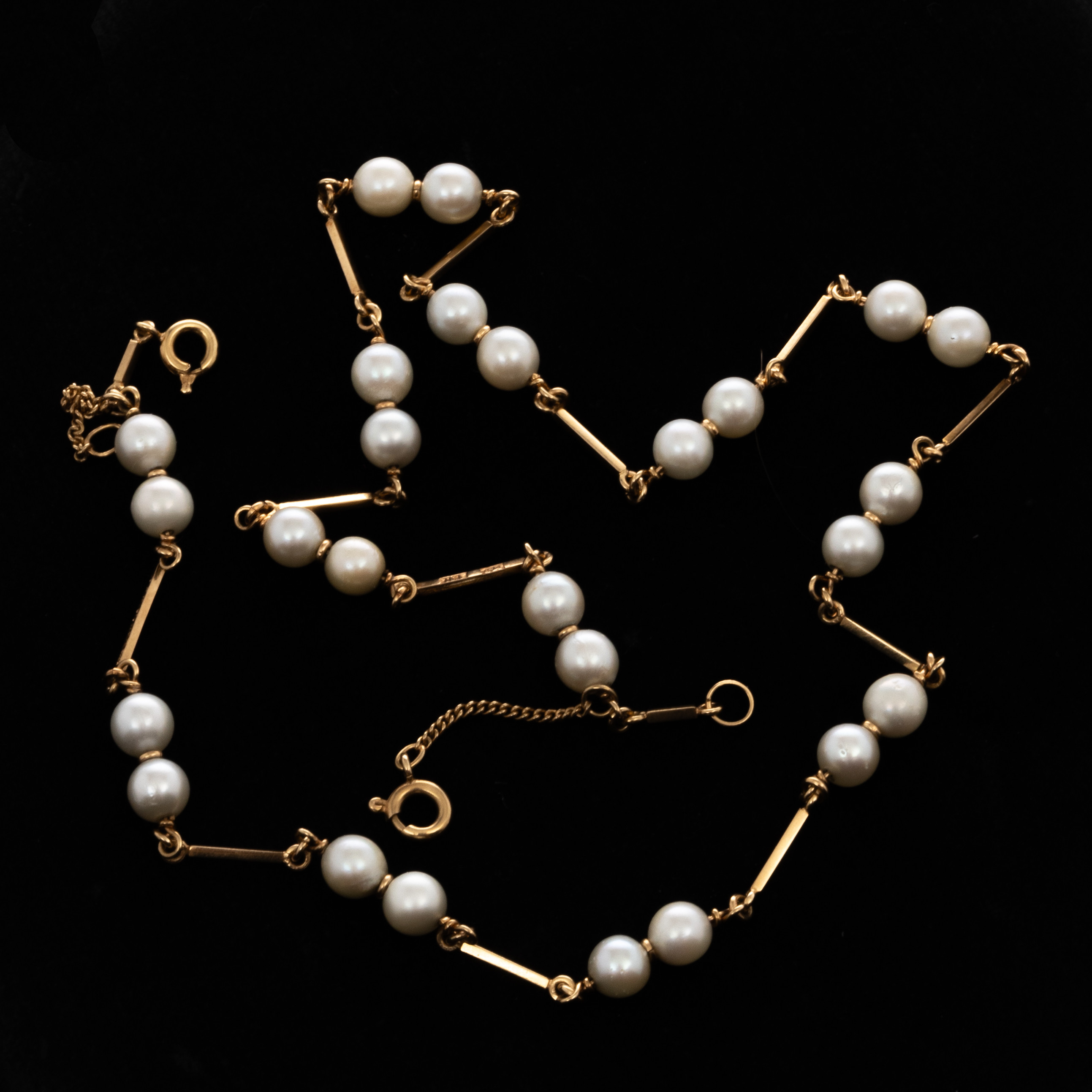COLLIER, 18K guld, Pärlor.