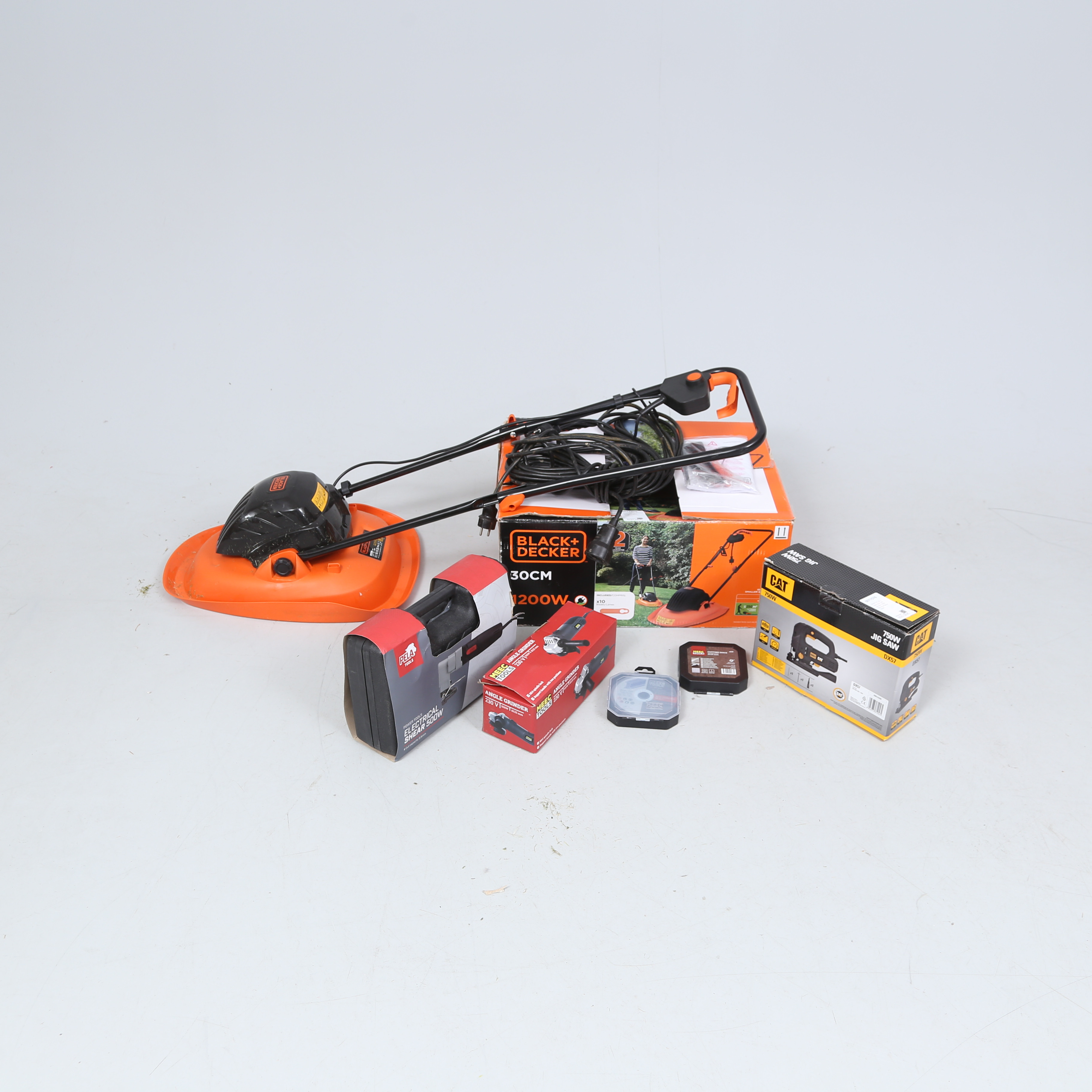 VERKTYG, el, 4 delar, bl.a. CAT, Jig Saw 750W, Electrical Shear 500W.