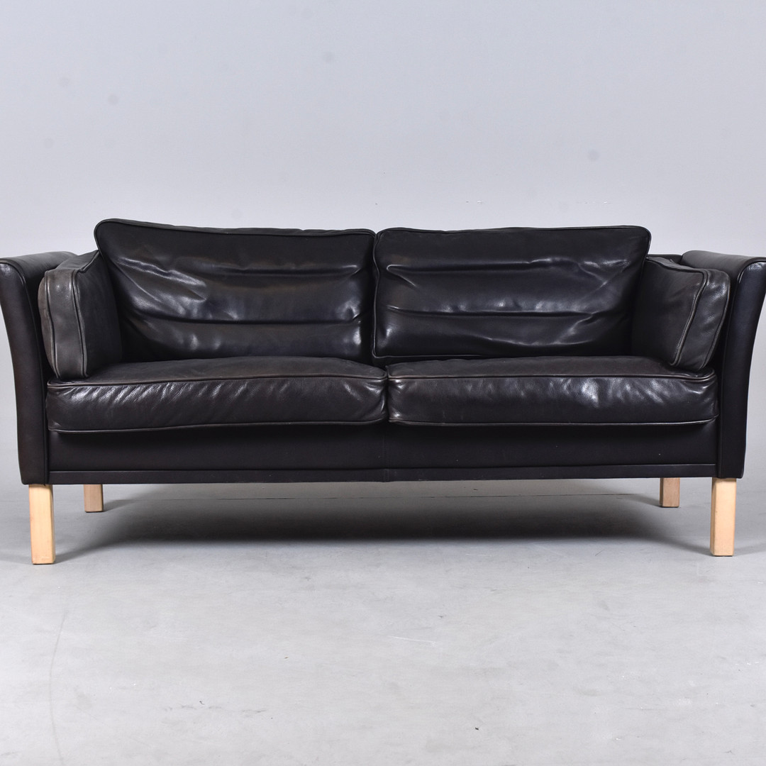 MOGENS HANSEN. Soffa, 2,5-sits, svart läder, MH 376, Danmark.