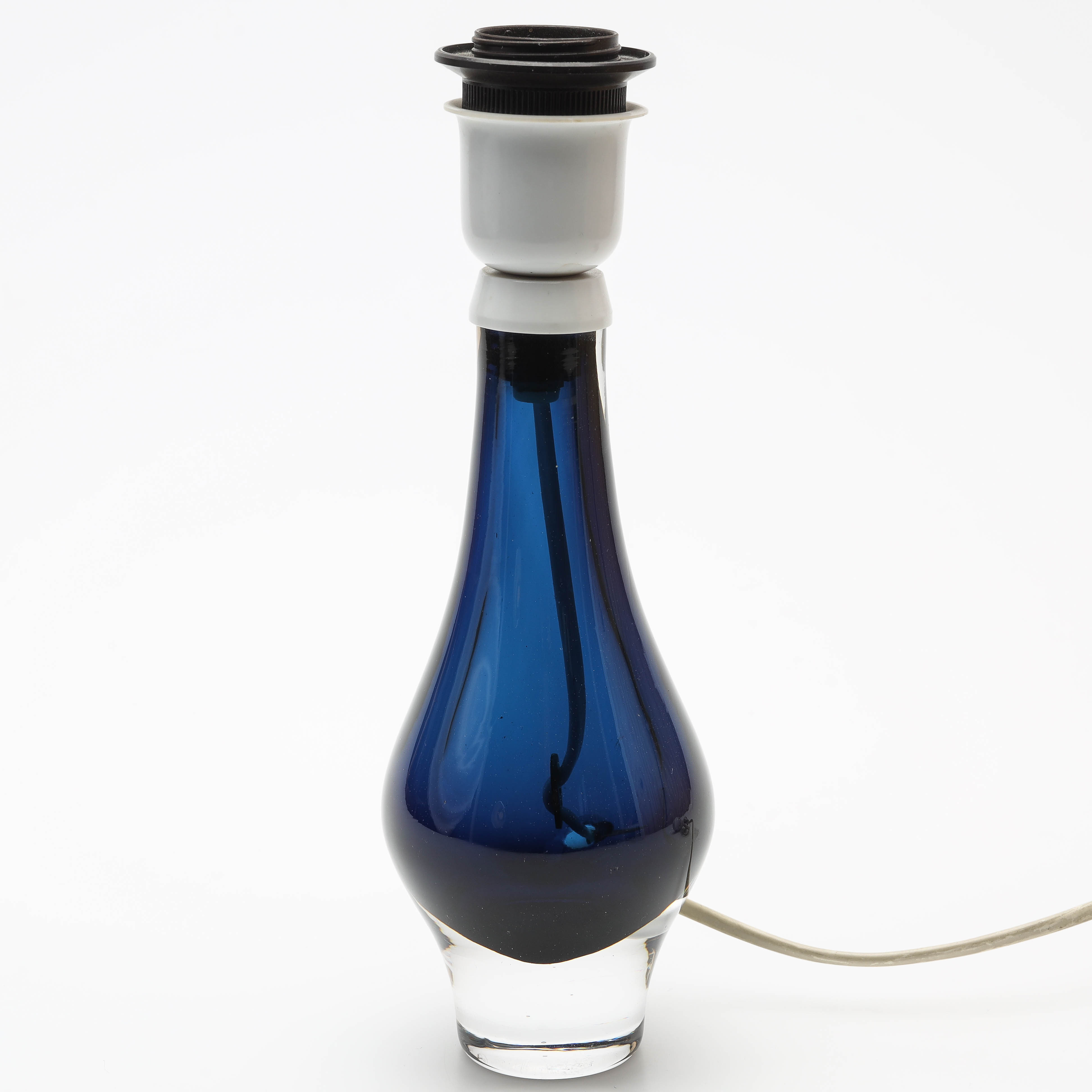 MONA MORALES-SCHILDT. Bordslampa, glas, signerad, Kosta.