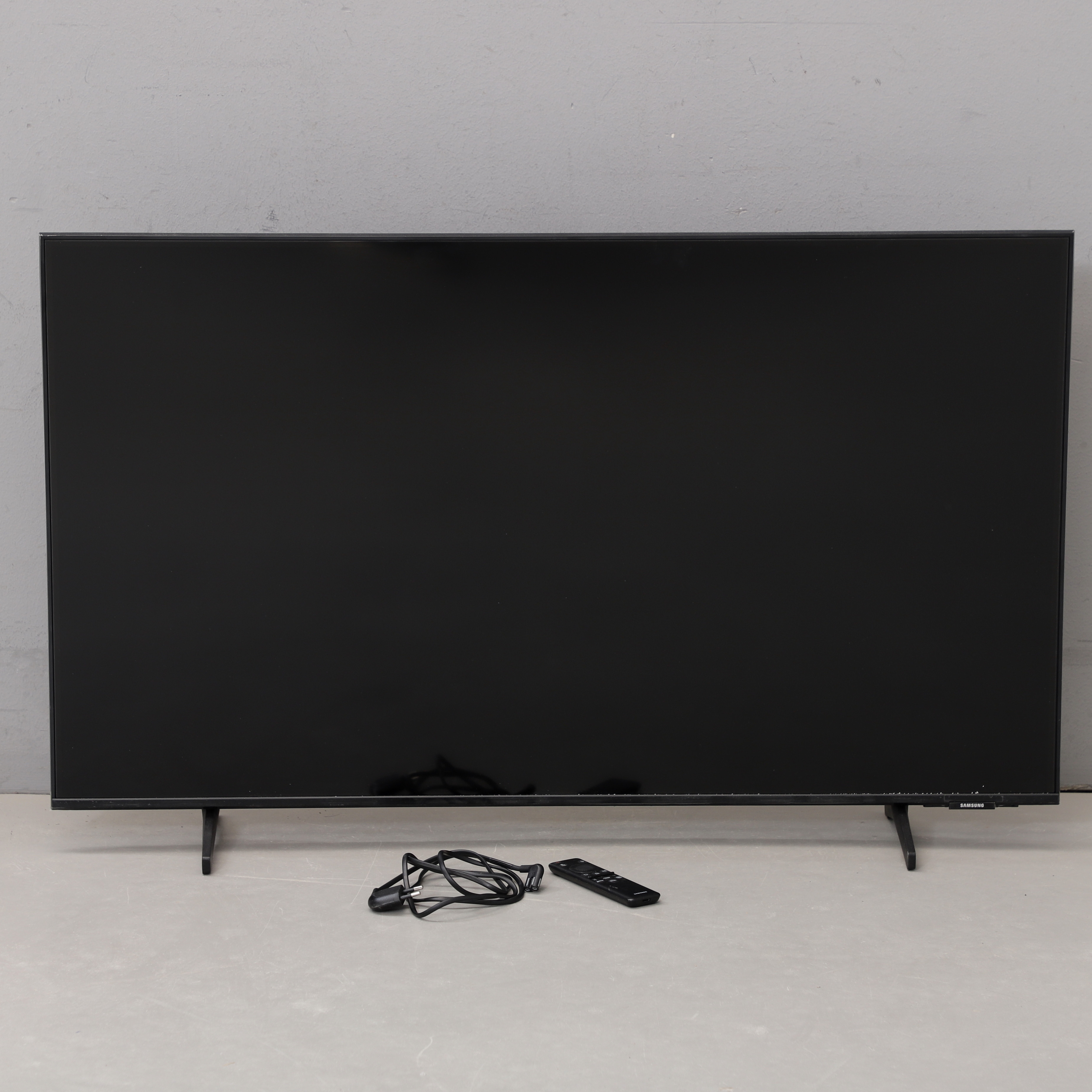 TV, 43", Samsung, 2022.