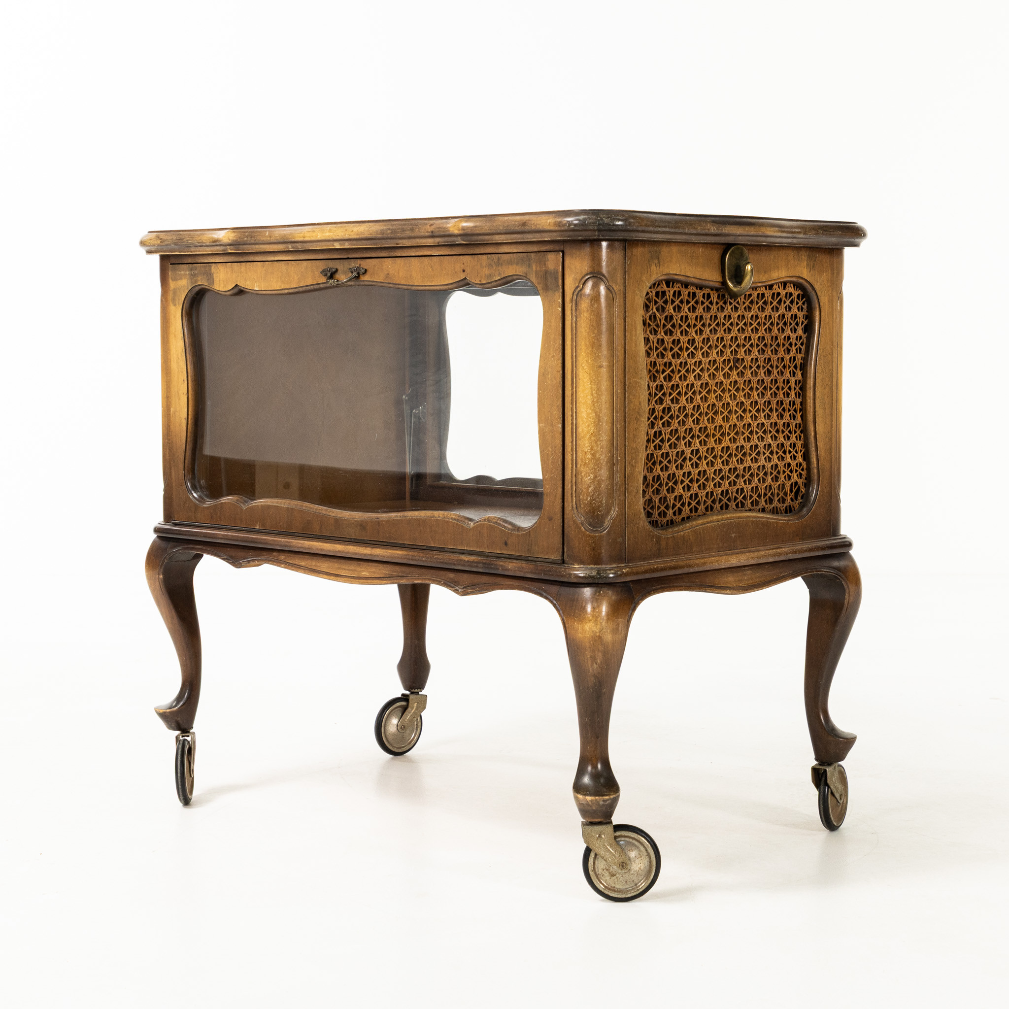 SERVERINGSVAGN. Trä/glas, 1900-tal.