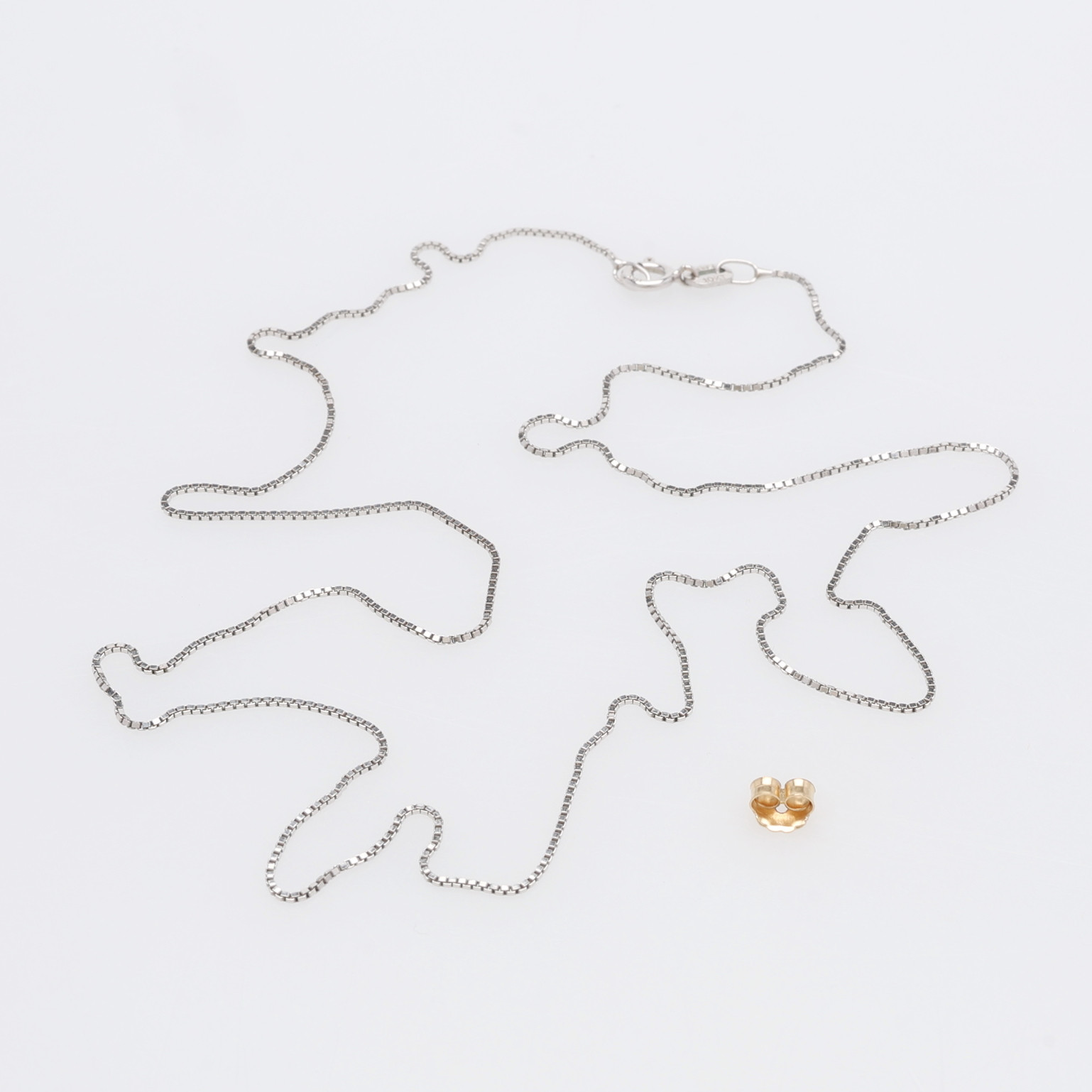 COLLIER, 10K GULD, ITALIEN, SAMT SNURREBUSS 18K GULD.