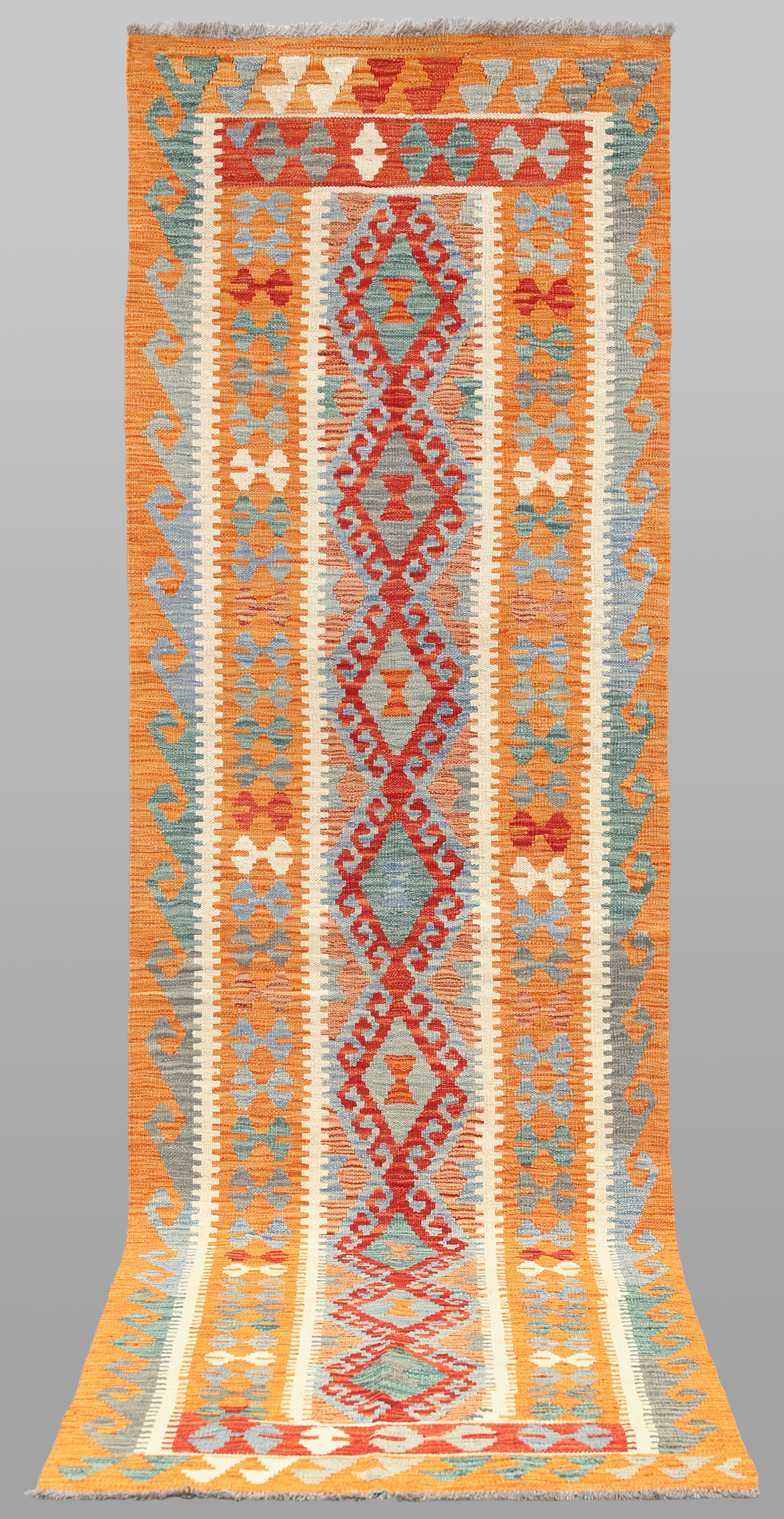 MATTA, "Kelim", galleri, 293 x 82 cm.