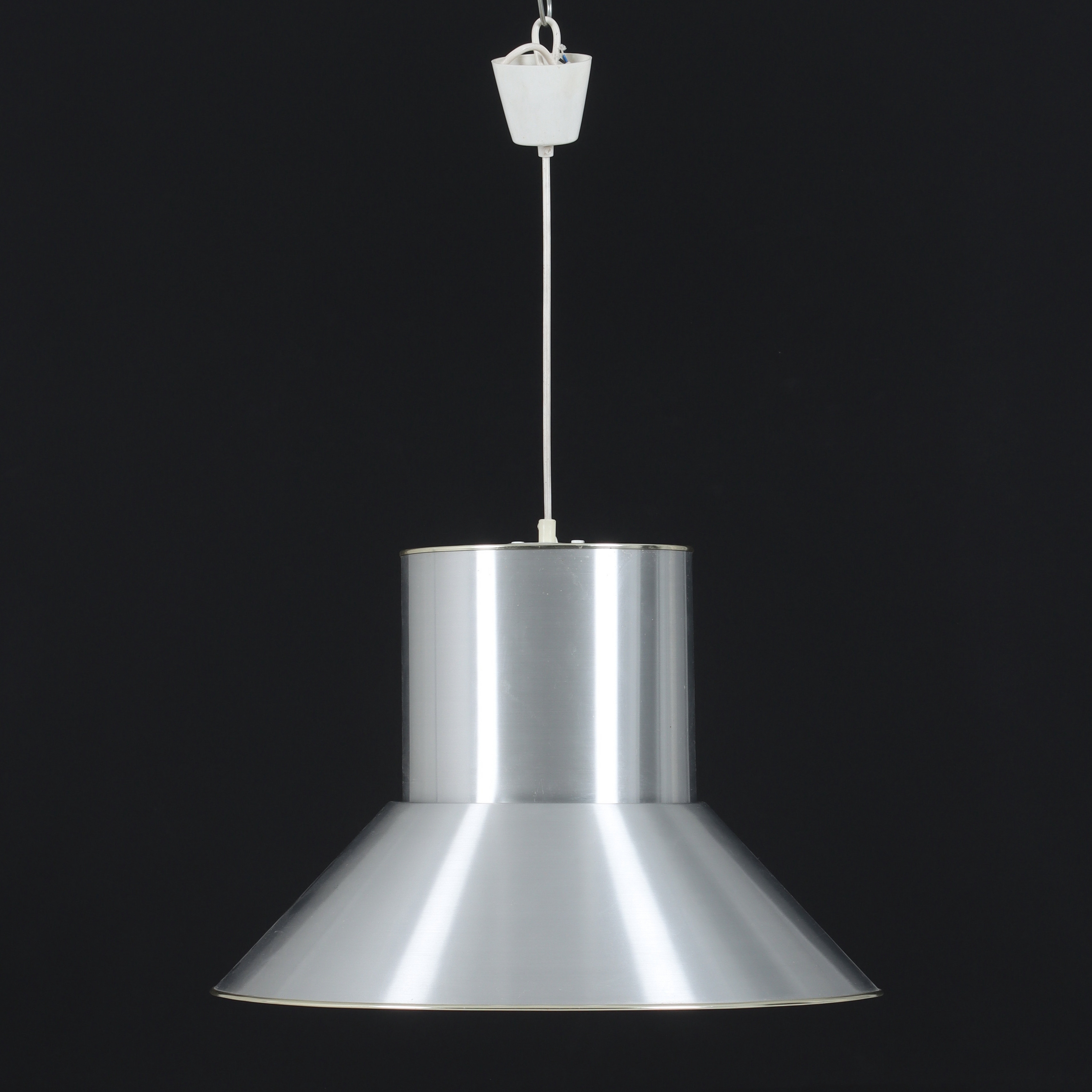 TAKLAMPA, plåt, Bättre belysning, 1900-talets senare del.