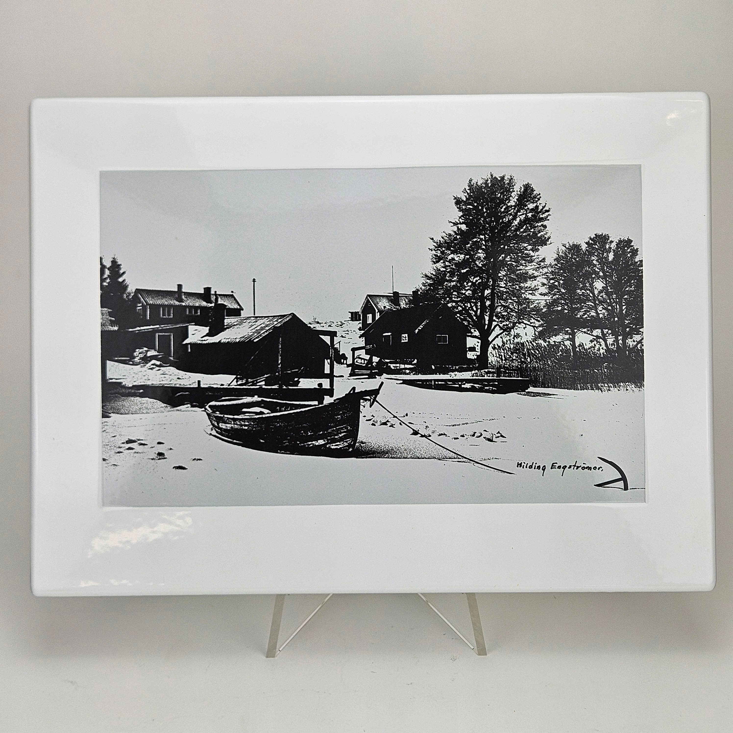 HILDING ENGSTRÖMER. "Vintermotiv från Harö". Emaljtavla, Gustavsberg.